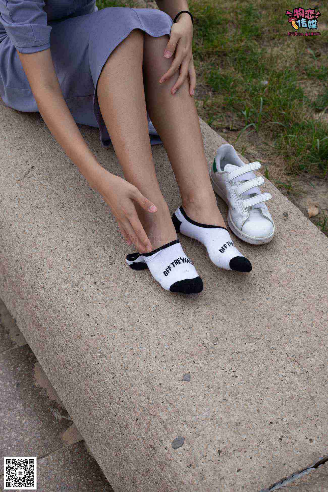 图片[29]-物恋传媒 No.043 湛蓝连衣裙搭配板鞋船袜,知性混搭自然美,耐克板鞋搭配白色船袜 [187P] – 速更版-美库