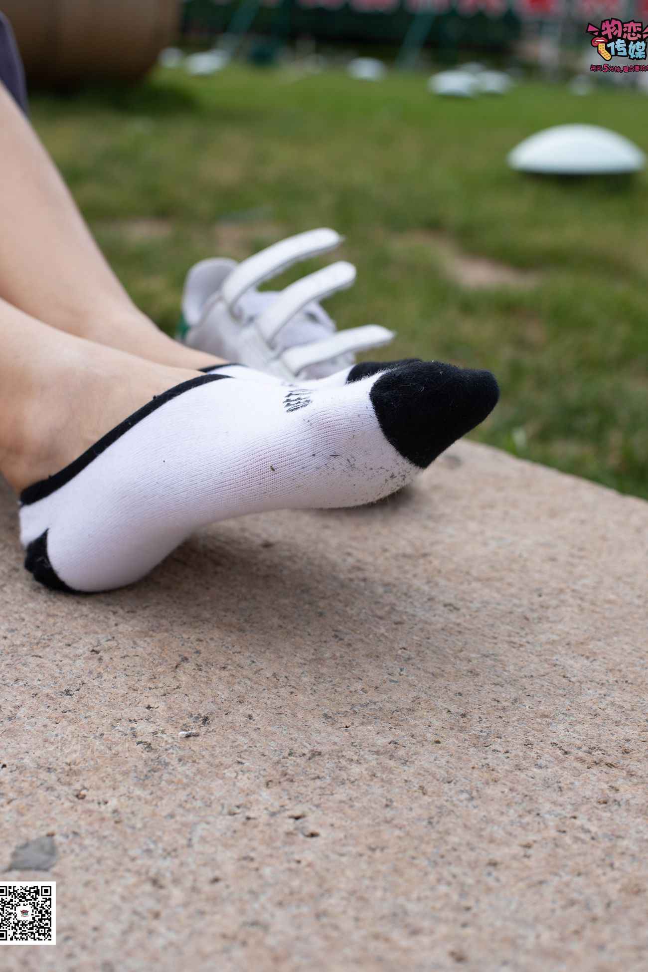 图片[38]-物恋传媒 No.043 湛蓝连衣裙搭配板鞋船袜,知性混搭自然美,耐克板鞋搭配白色船袜 [187P] – 速更版-美库