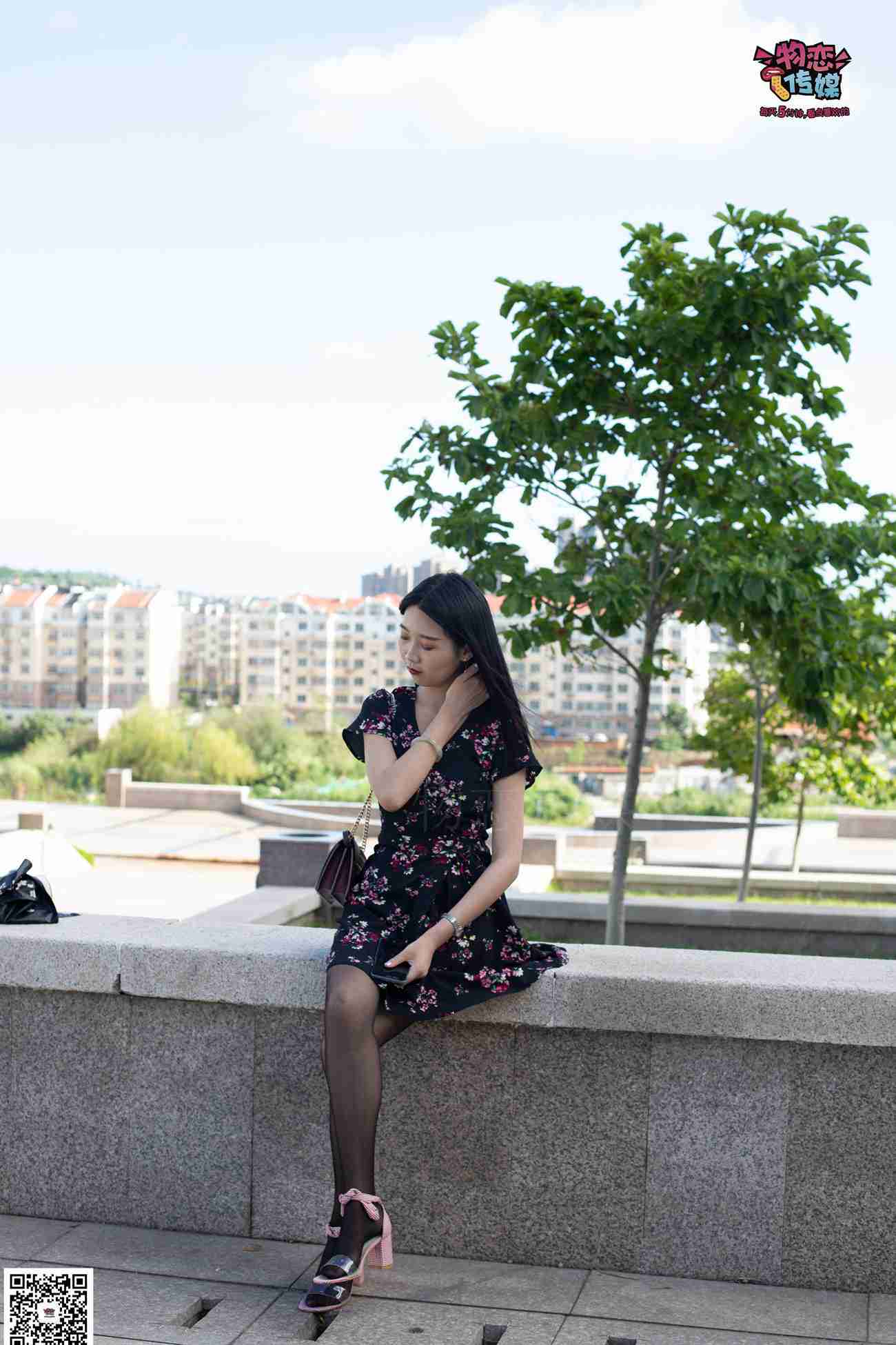 图片[111]-勿恋传媒 No.040 粉红与黑，天黑等你来找我 [138P] – 速更版-美库