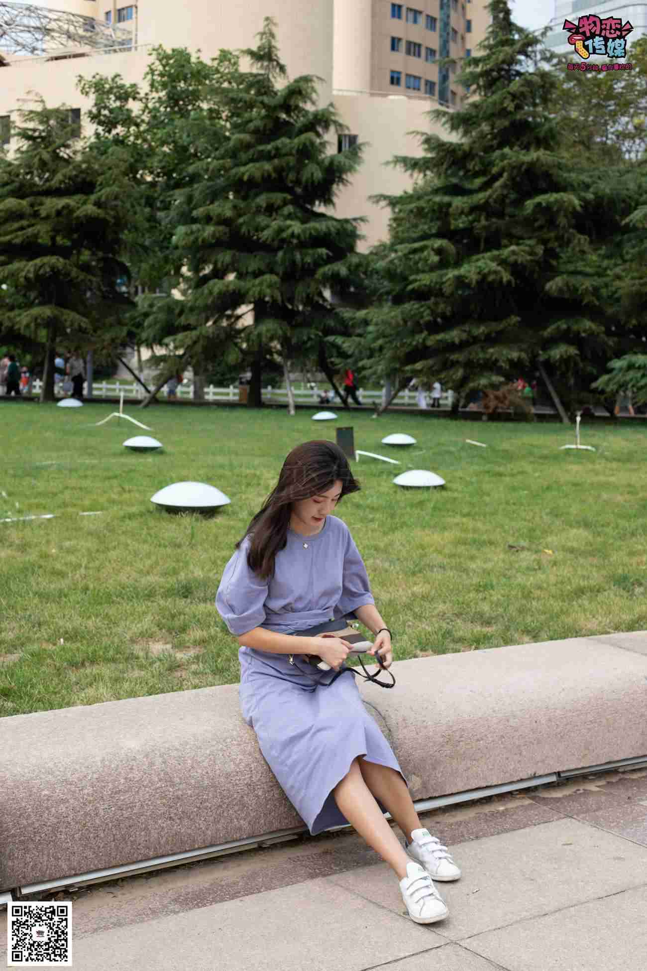 图片[147]-物恋传媒 No.043 湛蓝连衣裙搭配板鞋船袜,知性混搭自然美,耐克板鞋搭配白色船袜 [187P] – 速更版-美库