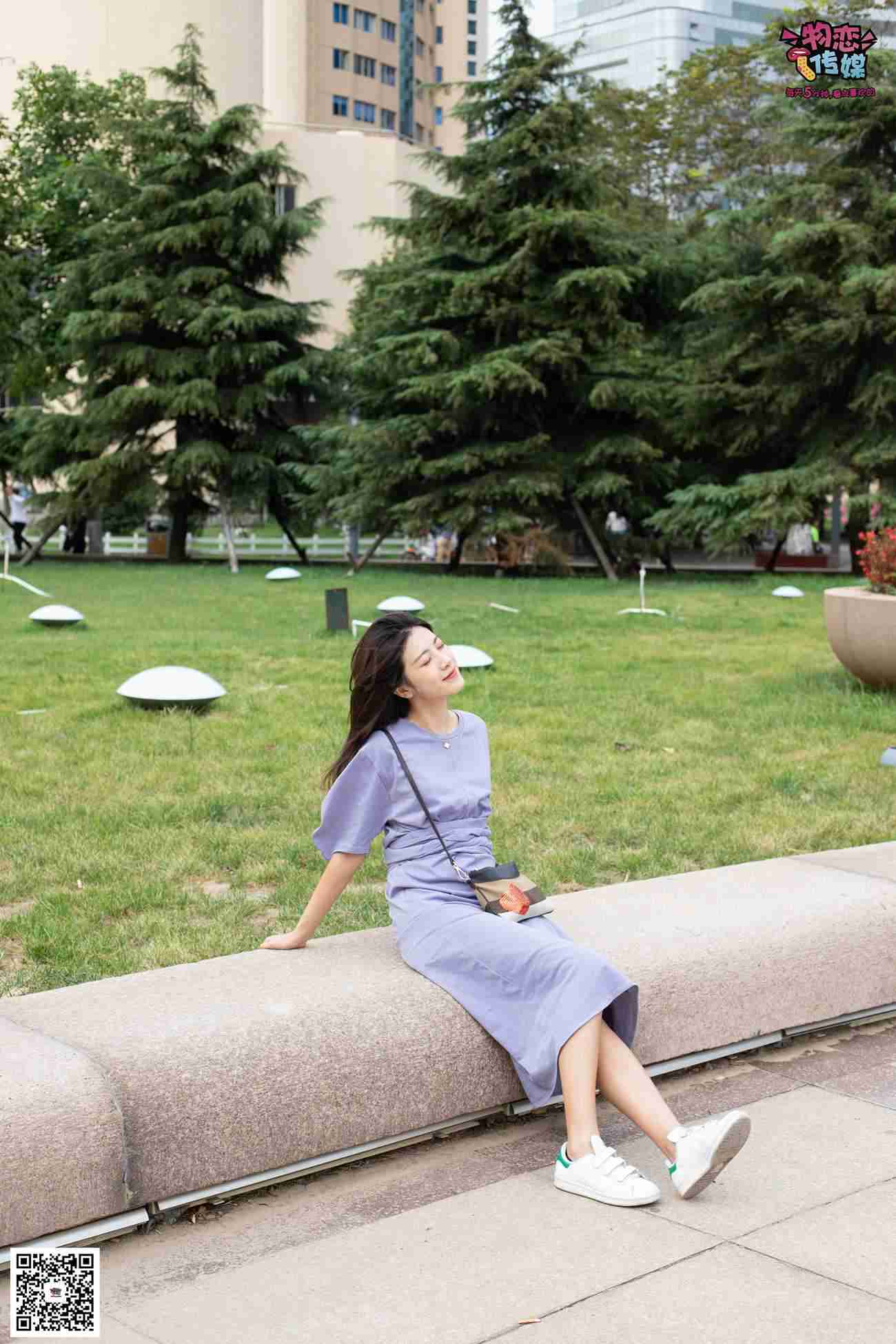 图片[152]-物恋传媒 No.043 湛蓝连衣裙搭配板鞋船袜,知性混搭自然美,耐克板鞋搭配白色船袜 [187P] – 速更版-美库