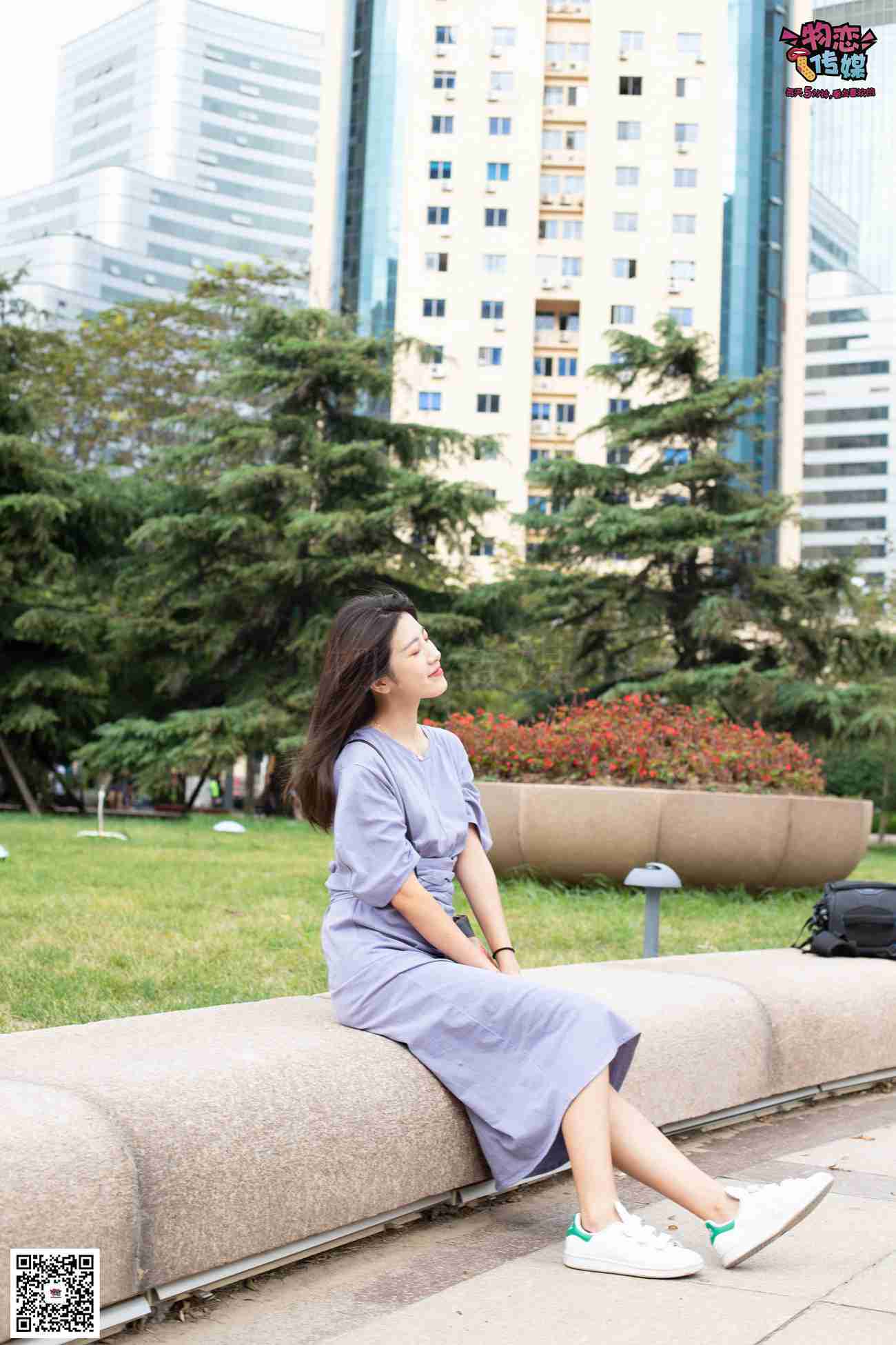 图片[156]-物恋传媒 No.043 湛蓝连衣裙搭配板鞋船袜,知性混搭自然美,耐克板鞋搭配白色船袜 [187P] – 速更版-美库