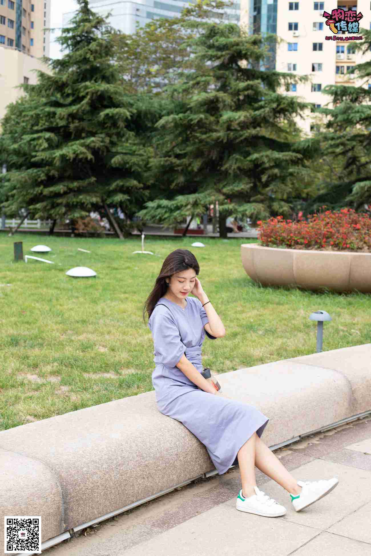 图片[157]-物恋传媒 No.043 湛蓝连衣裙搭配板鞋船袜,知性混搭自然美,耐克板鞋搭配白色船袜 [187P] – 速更版-美库