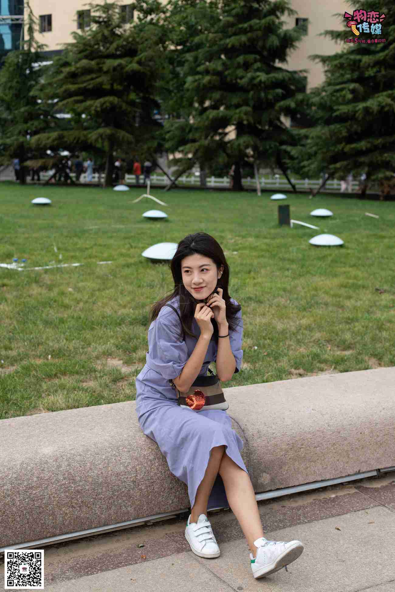 图片[172]-物恋传媒 No.043 湛蓝连衣裙搭配板鞋船袜,知性混搭自然美,耐克板鞋搭配白色船袜 [187P] – 速更版-美库