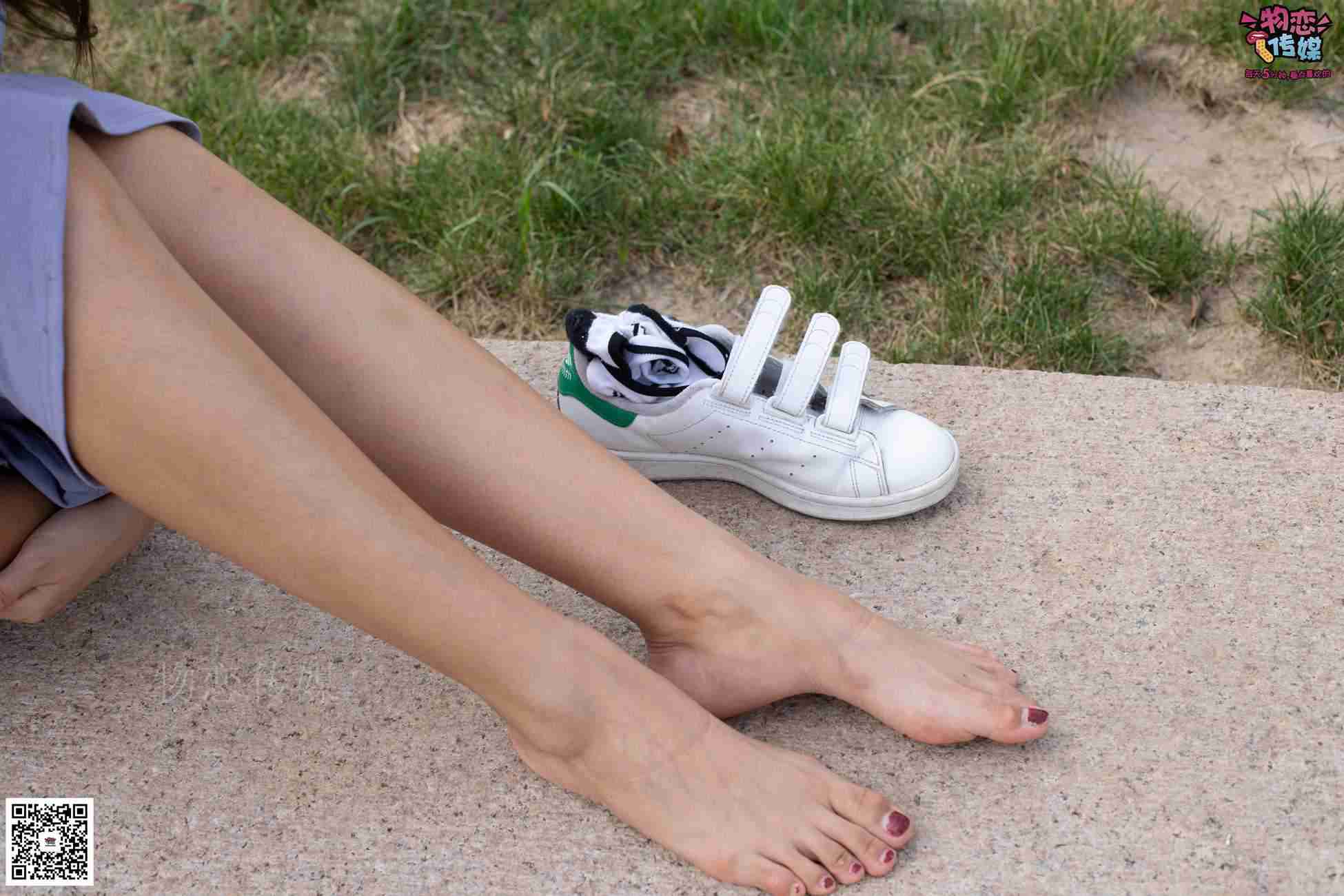 图片[181]-物恋传媒 No.043 湛蓝连衣裙搭配板鞋船袜,知性混搭自然美,耐克板鞋搭配白色船袜 [187P] – 速更版-美库