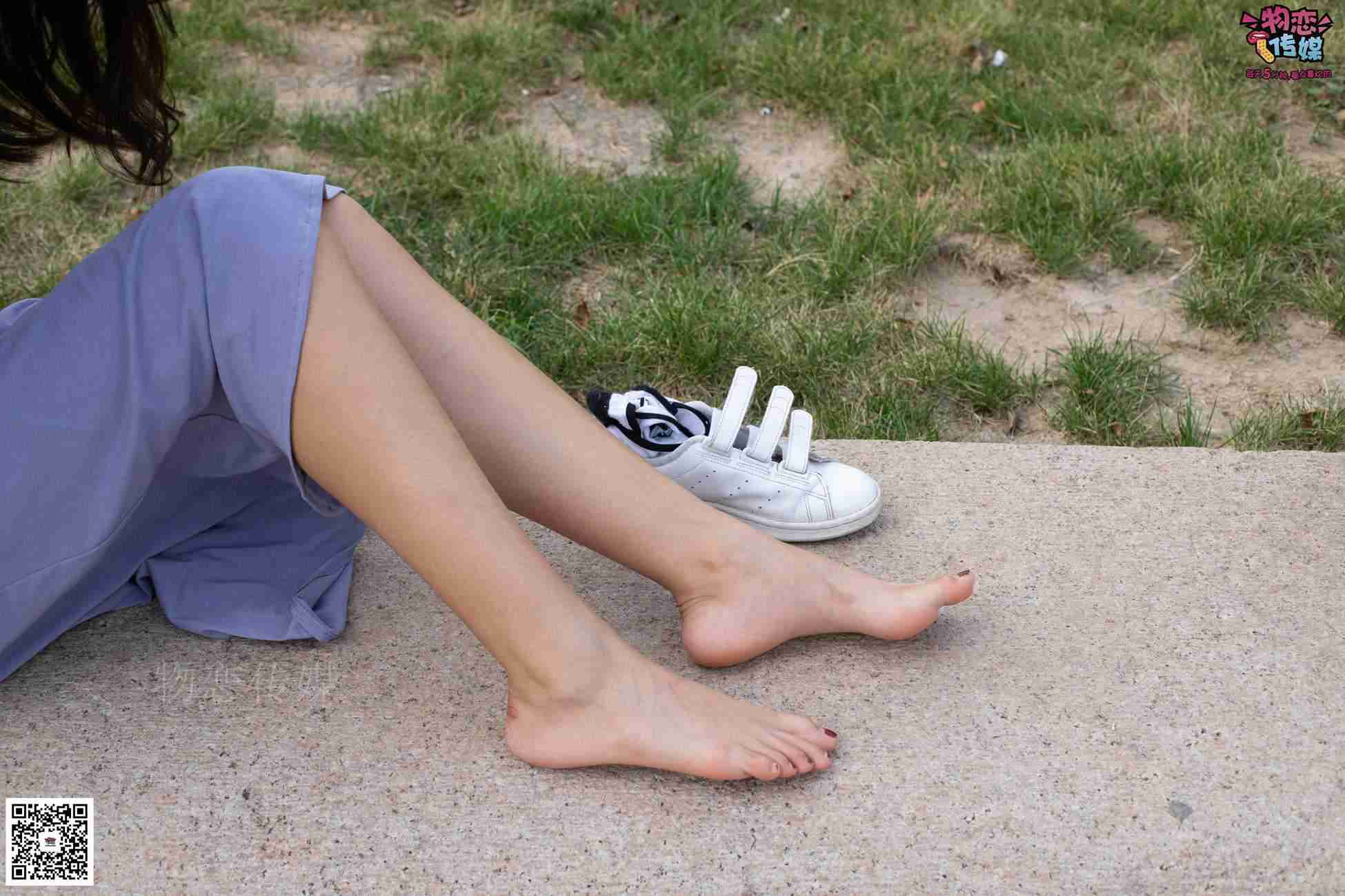 图片[182]-物恋传媒 No.043 湛蓝连衣裙搭配板鞋船袜,知性混搭自然美,耐克板鞋搭配白色船袜 [187P] – 速更版-美库