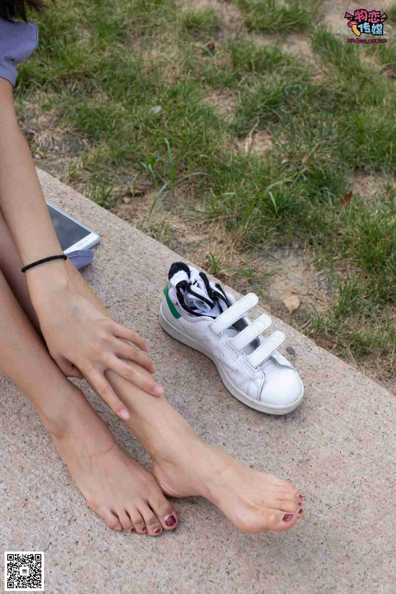 图片[189]-物恋传媒 No.043 湛蓝连衣裙搭配板鞋船袜,知性混搭自然美,耐克板鞋搭配白色船袜 [187P] – 速更版-美库