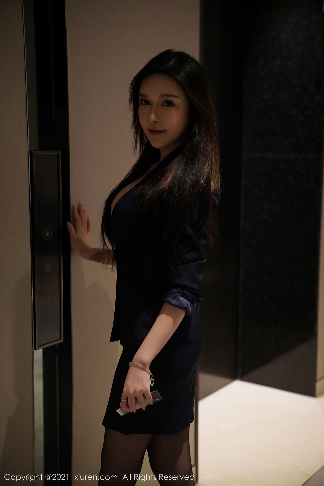 图片[71]-[XIUREN绣人网] 2021.01.26 No.3043 玉兔miki [81P] – 速更版-美库