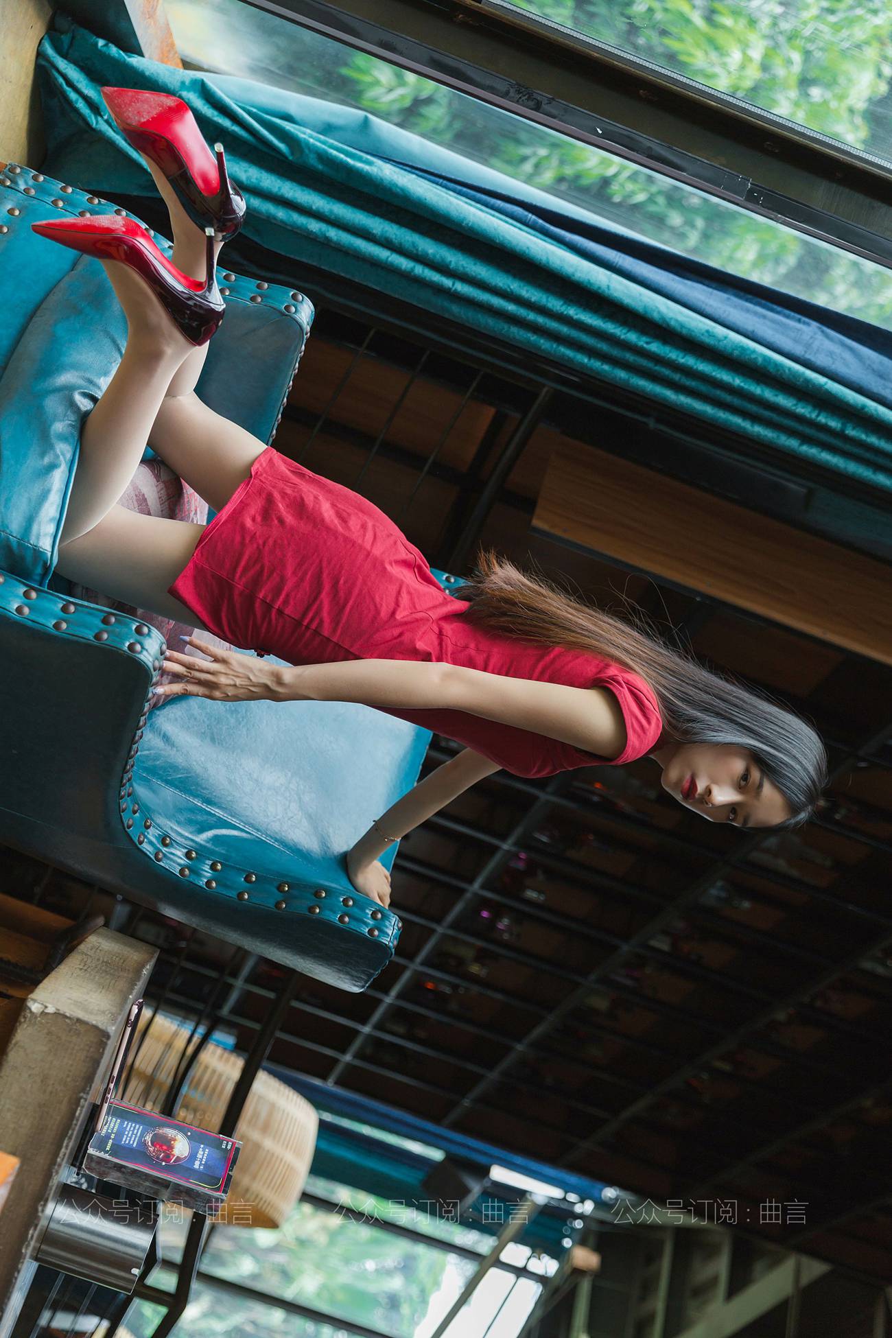 图片[36]-[IESS异思趣向] 耽丝 210331 梅子红色旗袍 [90P] – 速更版-美库