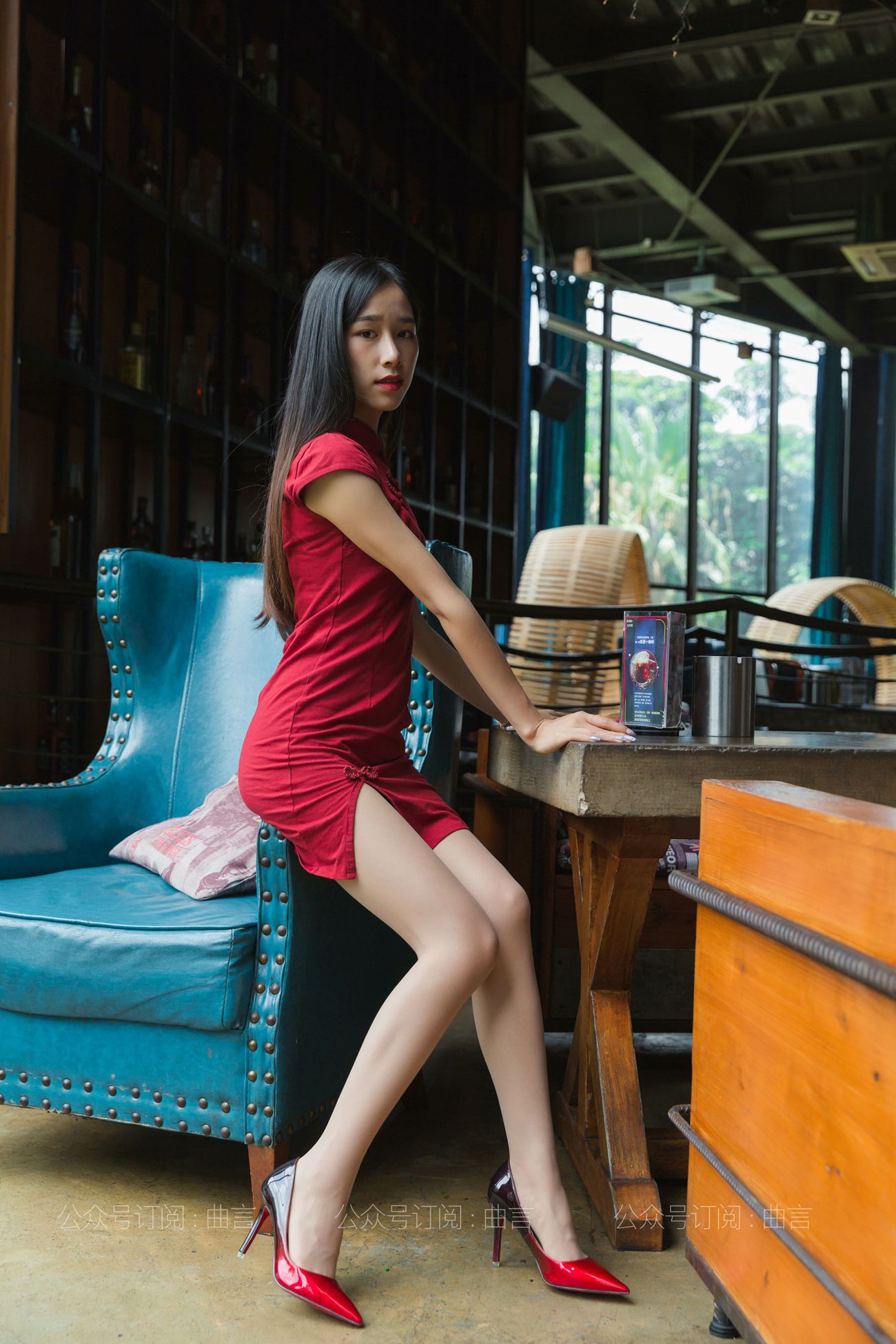 图片[48]-[IESS异思趣向] 耽丝 210331 梅子红色旗袍 [90P] – 速更版-美库