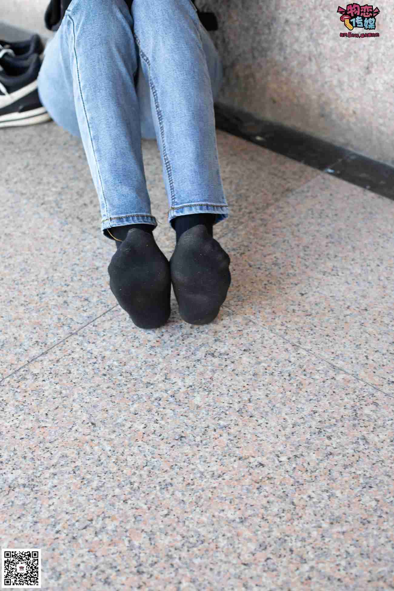 图片[14]-物恋传媒 No.047 丸子头的大眼妹,黑体恤搭配经典牛仔裤 [105P] – 速更版-美库