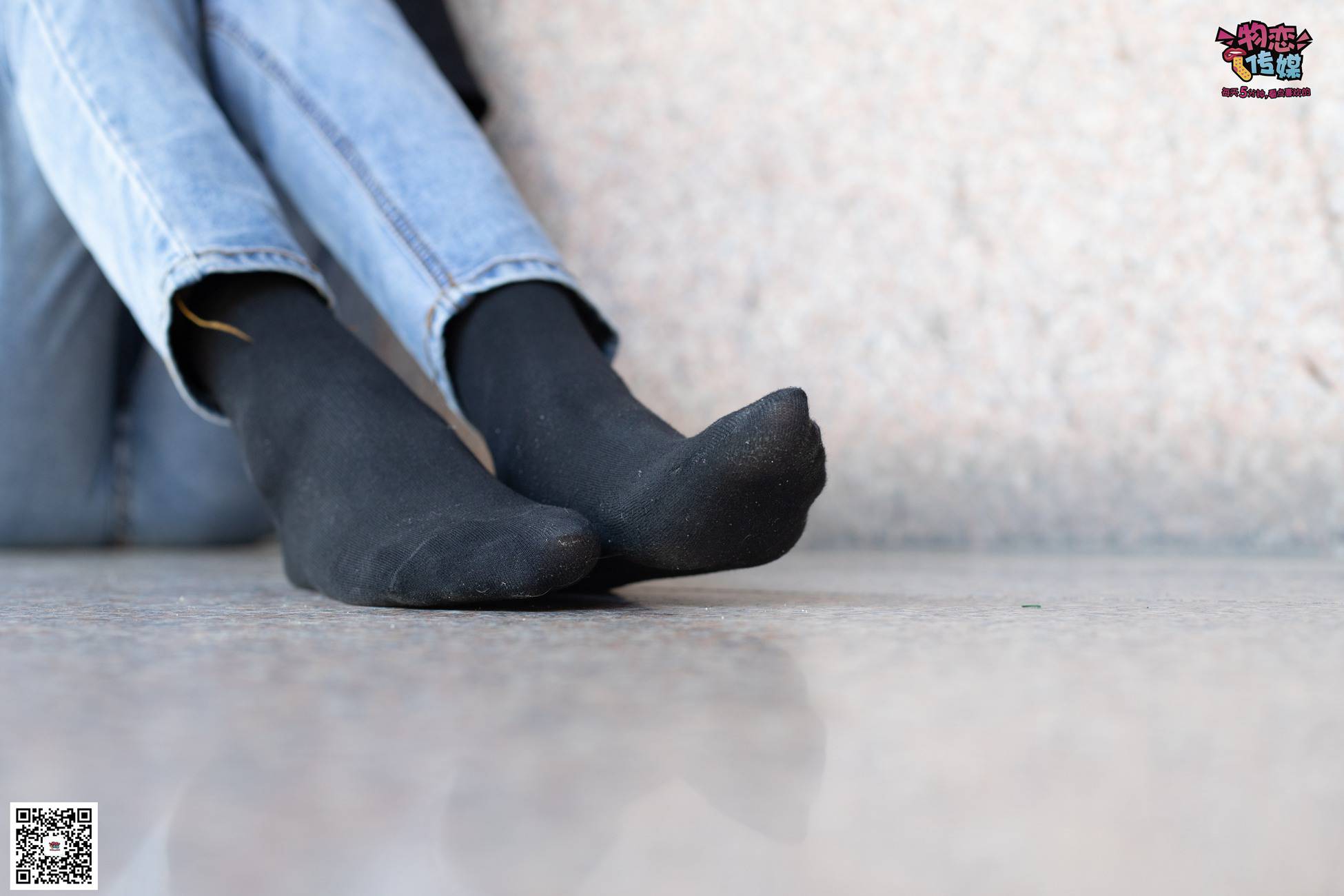 图片[18]-物恋传媒 No.047 丸子头的大眼妹,黑体恤搭配经典牛仔裤 [105P] – 速更版-美库