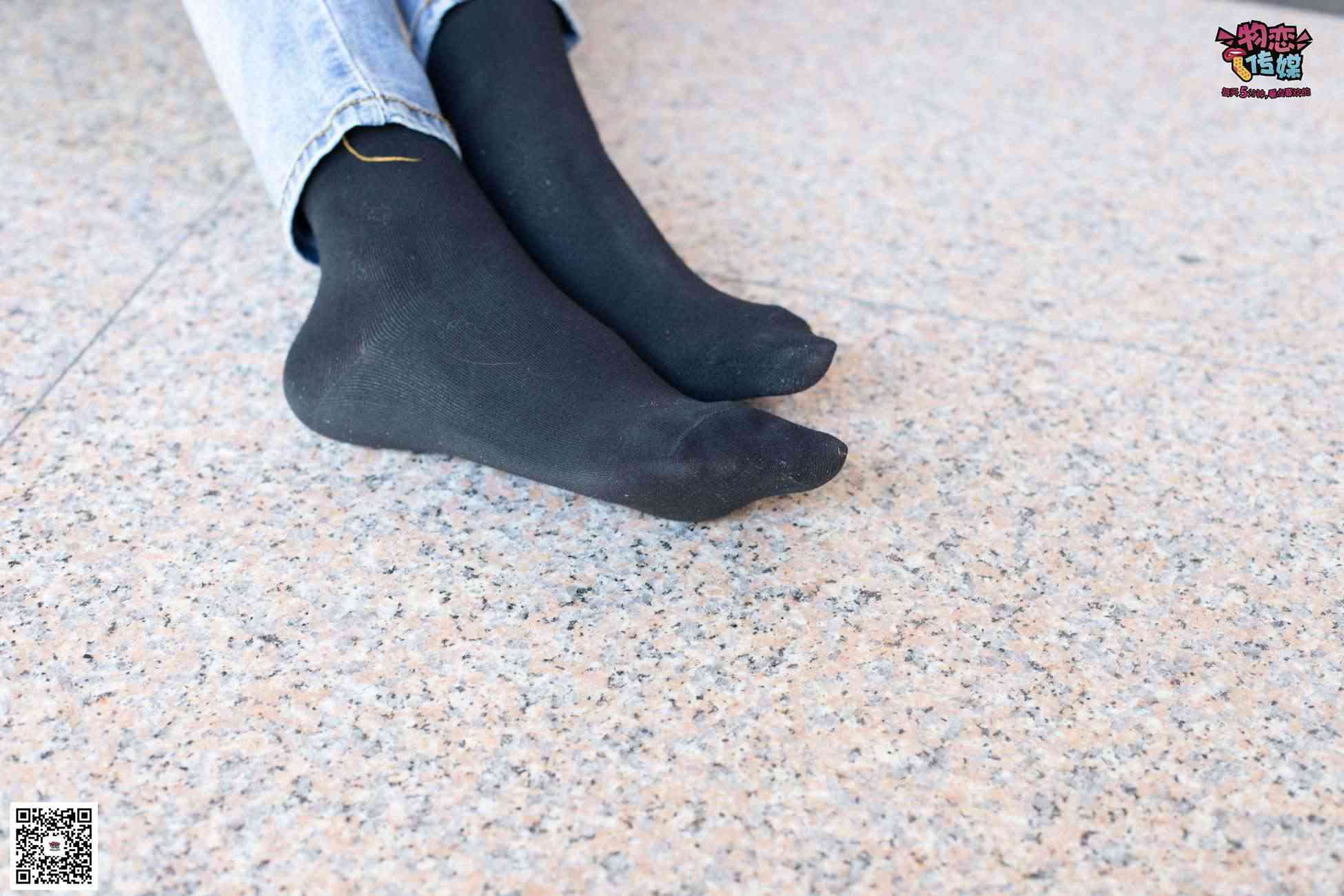 图片[22]-物恋传媒 No.047 丸子头的大眼妹,黑体恤搭配经典牛仔裤 [105P] – 速更版-美库