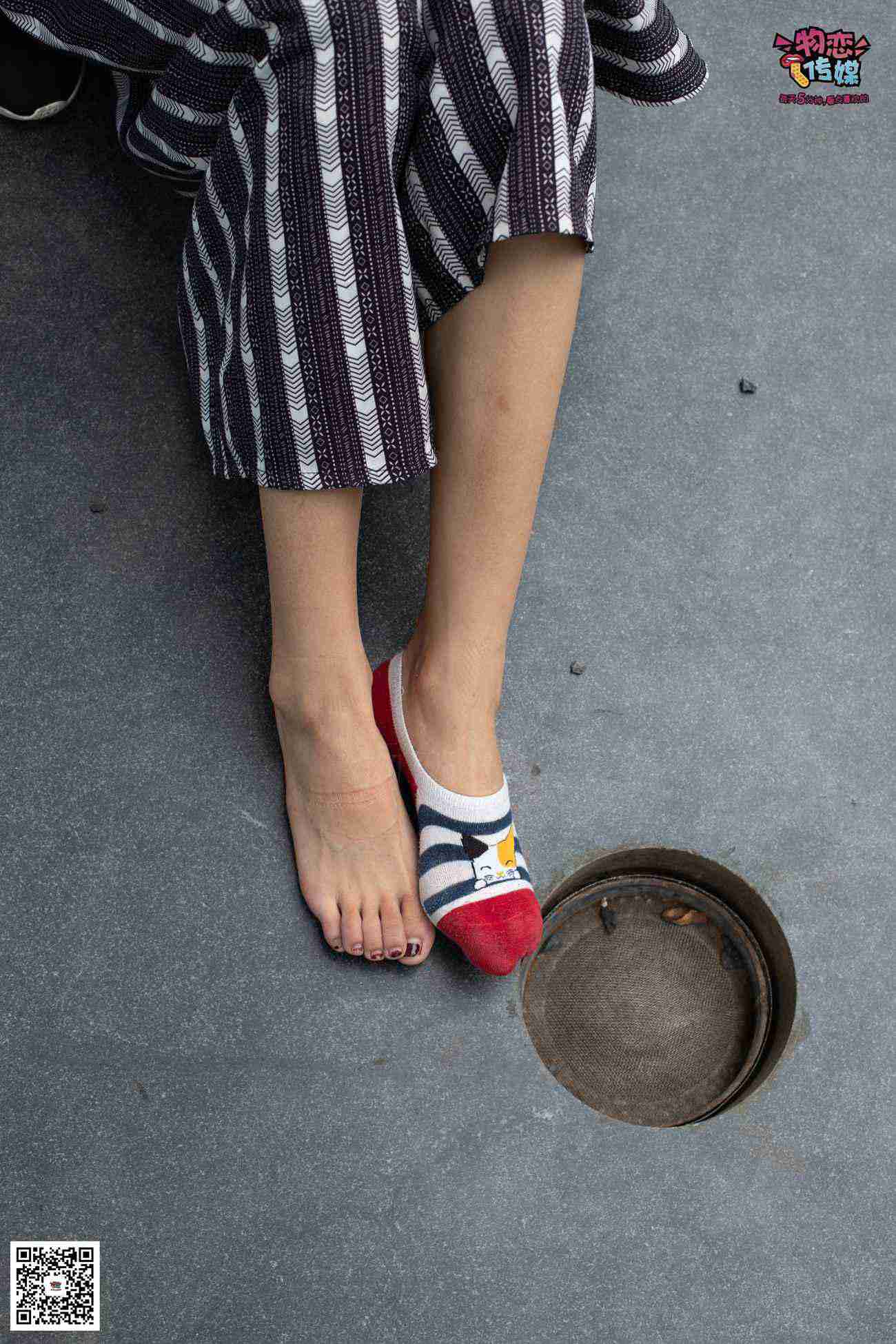 图片[22]-物恋传媒 No.048 潮不潮,先看脚,潮妹驾驭袜子鞋,街拍也要不服输~可爱小棉袜 [149P] – 速更版-美库