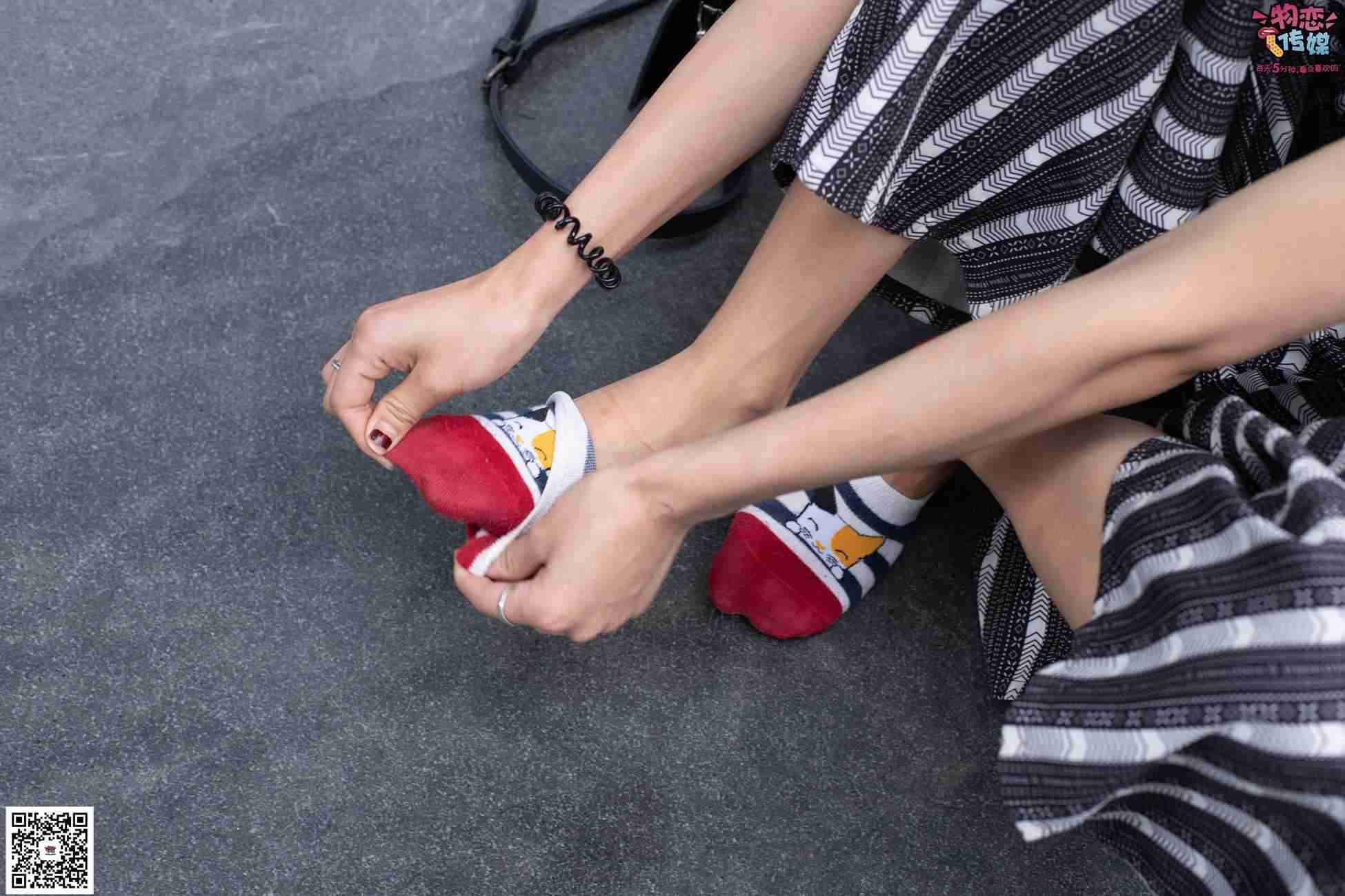图片[23]-物恋传媒 No.048 潮不潮,先看脚,潮妹驾驭袜子鞋,街拍也要不服输~可爱小棉袜 [149P] – 速更版-美库