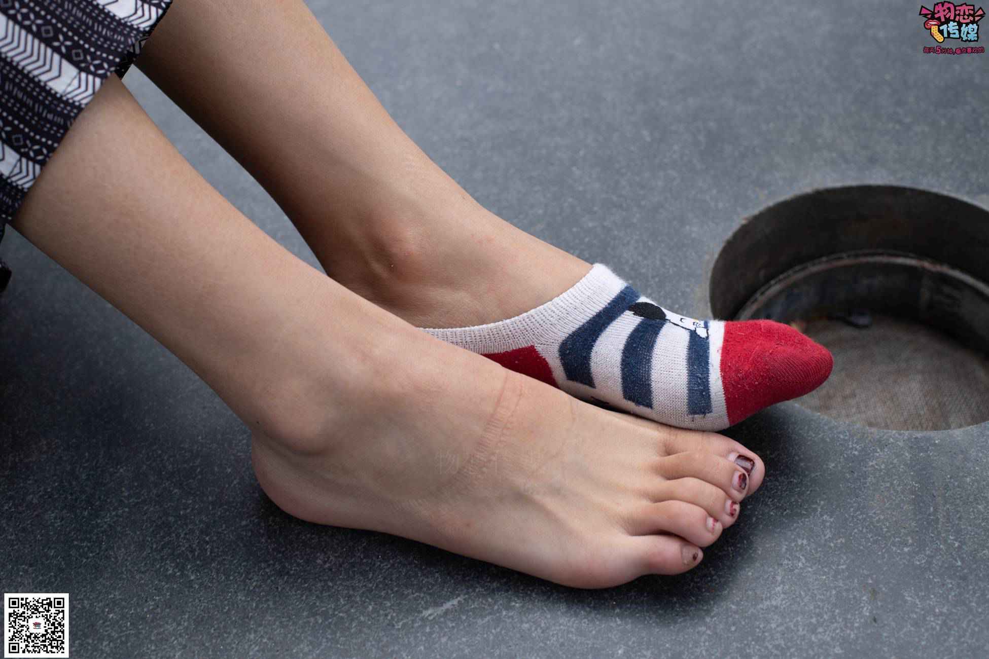 图片[25]-物恋传媒 No.048 潮不潮,先看脚,潮妹驾驭袜子鞋,街拍也要不服输~可爱小棉袜 [149P] – 速更版-美库