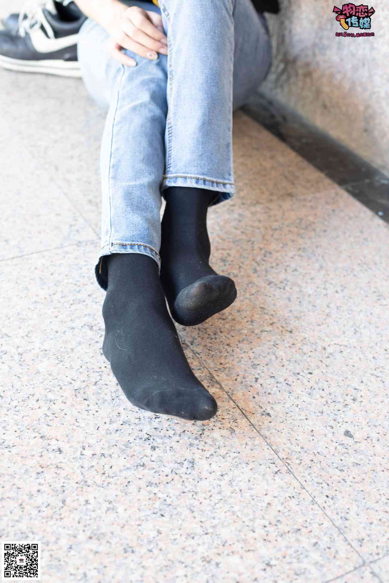 图片[36]-物恋传媒 No.047 丸子头的大眼妹,黑体恤搭配经典牛仔裤 [105P] – 速更版-美库