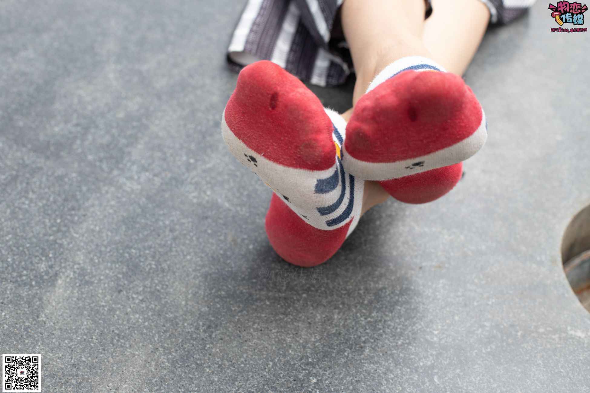 图片[31]-物恋传媒 No.048 潮不潮,先看脚,潮妹驾驭袜子鞋,街拍也要不服输~可爱小棉袜 [149P] – 速更版-美库