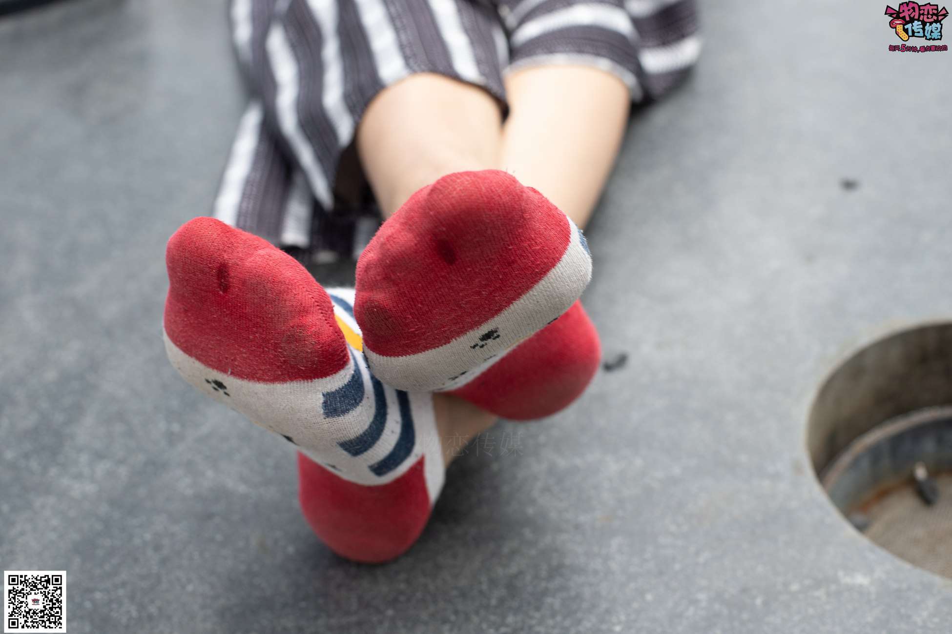 图片[35]-物恋传媒 No.048 潮不潮,先看脚,潮妹驾驭袜子鞋,街拍也要不服输~可爱小棉袜 [149P] – 速更版-美库