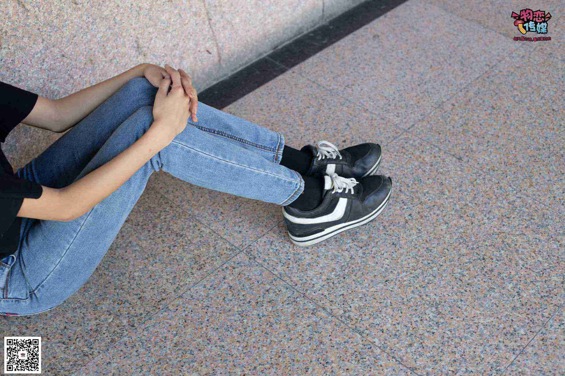 图片[50]-物恋传媒 No.047 丸子头的大眼妹,黑体恤搭配经典牛仔裤 [105P] – 速更版-美库