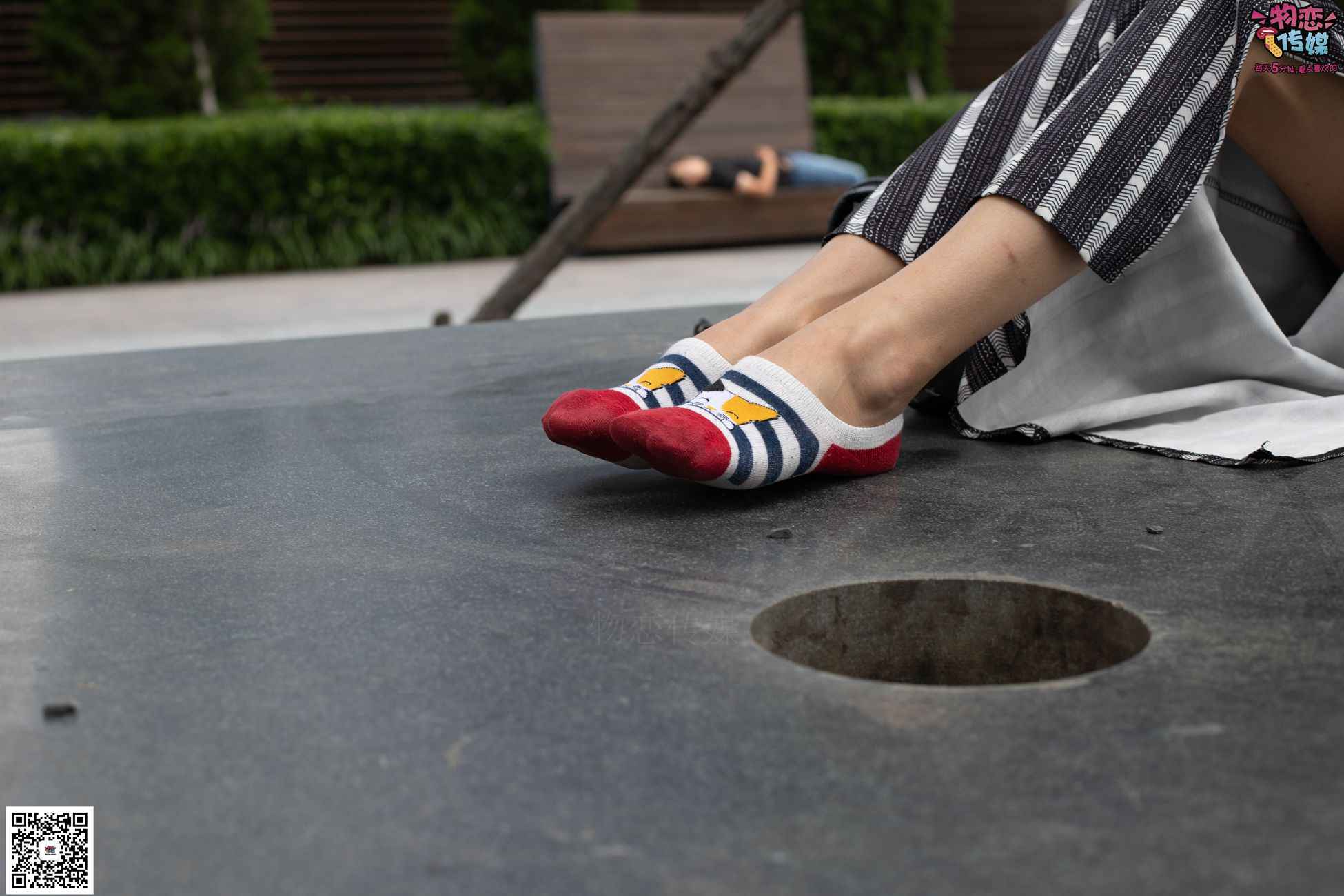 图片[40]-物恋传媒 No.048 潮不潮,先看脚,潮妹驾驭袜子鞋,街拍也要不服输~可爱小棉袜 [149P] – 速更版-美库