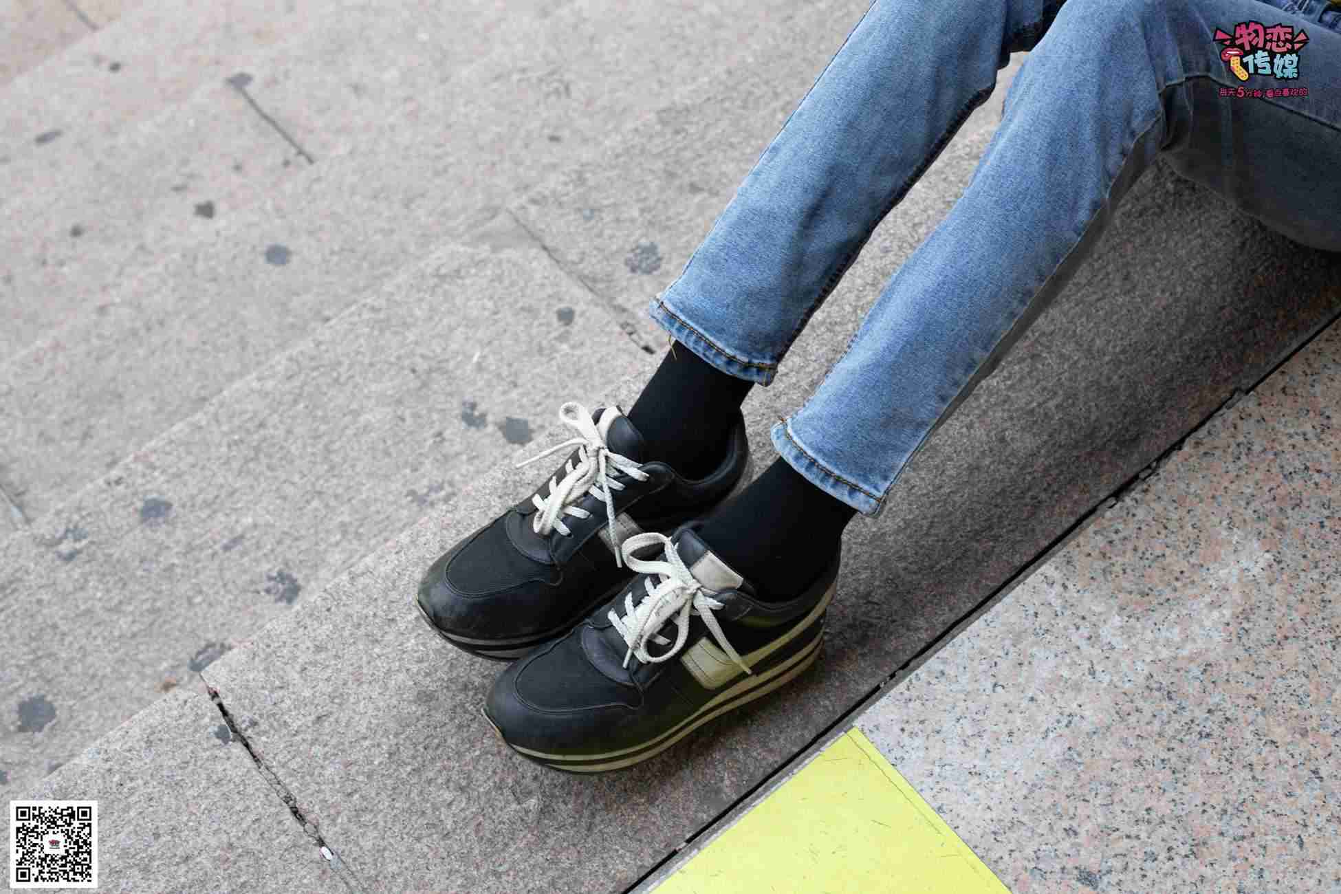 图片[56]-物恋传媒 No.047 丸子头的大眼妹,黑体恤搭配经典牛仔裤 [105P] – 速更版-美库