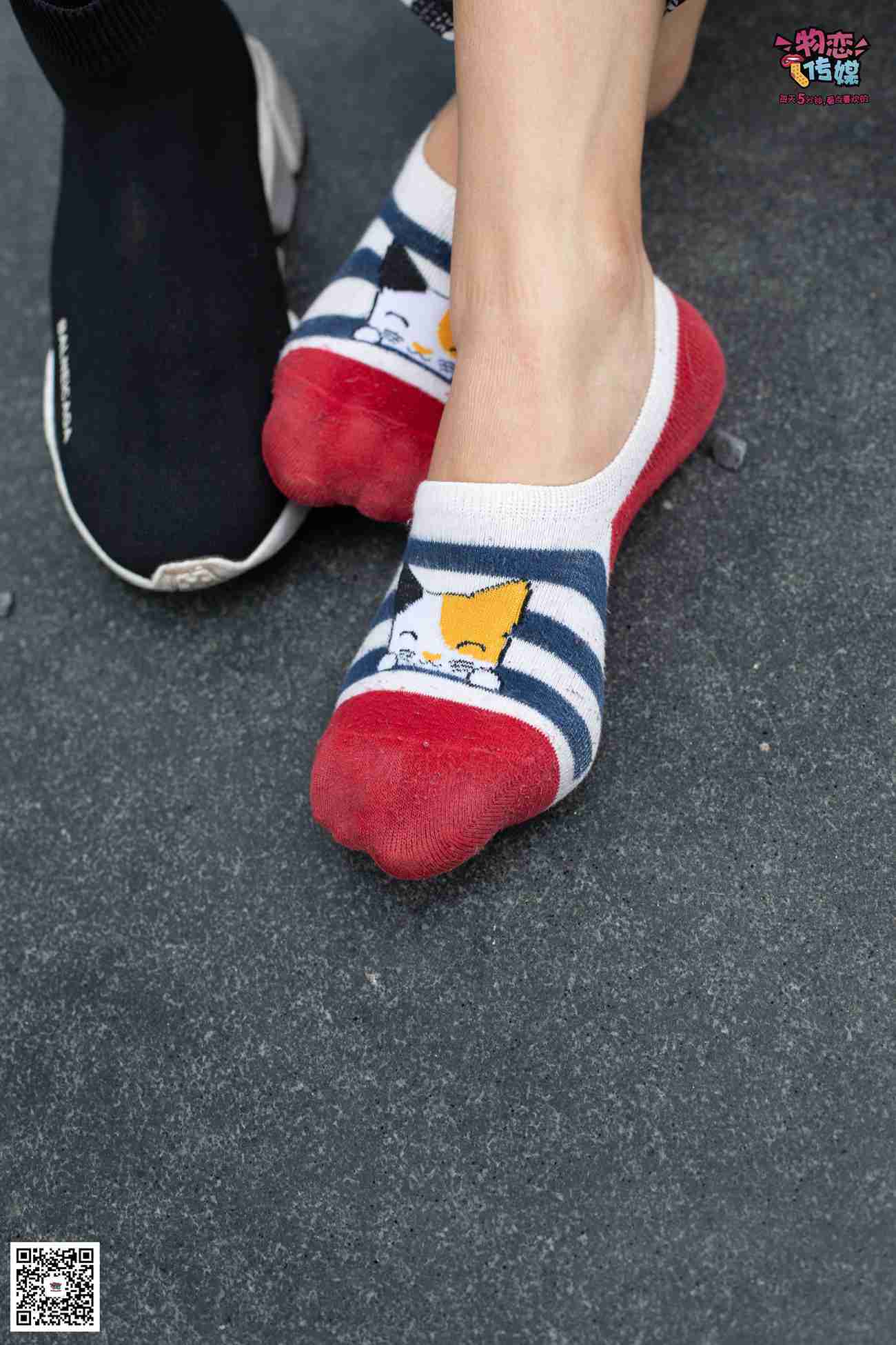 图片[48]-物恋传媒 No.048 潮不潮,先看脚,潮妹驾驭袜子鞋,街拍也要不服输~可爱小棉袜 [149P] – 速更版-美库