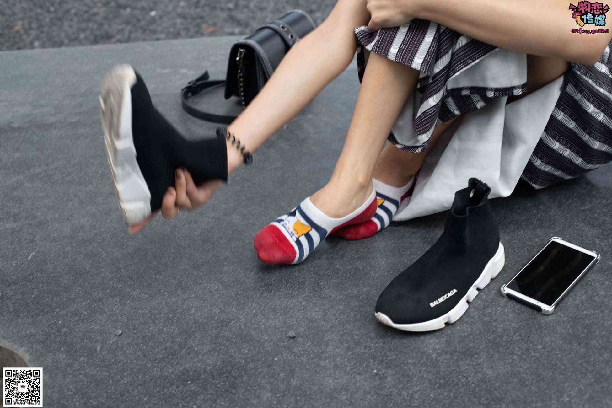 图片[53]-物恋传媒 No.048 潮不潮,先看脚,潮妹驾驭袜子鞋,街拍也要不服输~可爱小棉袜 [149P] – 速更版-美库