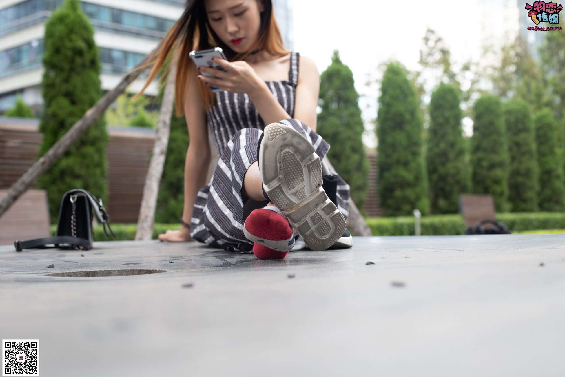 图片[55]-物恋传媒 No.048 潮不潮,先看脚,潮妹驾驭袜子鞋,街拍也要不服输~可爱小棉袜 [149P] – 速更版-美库