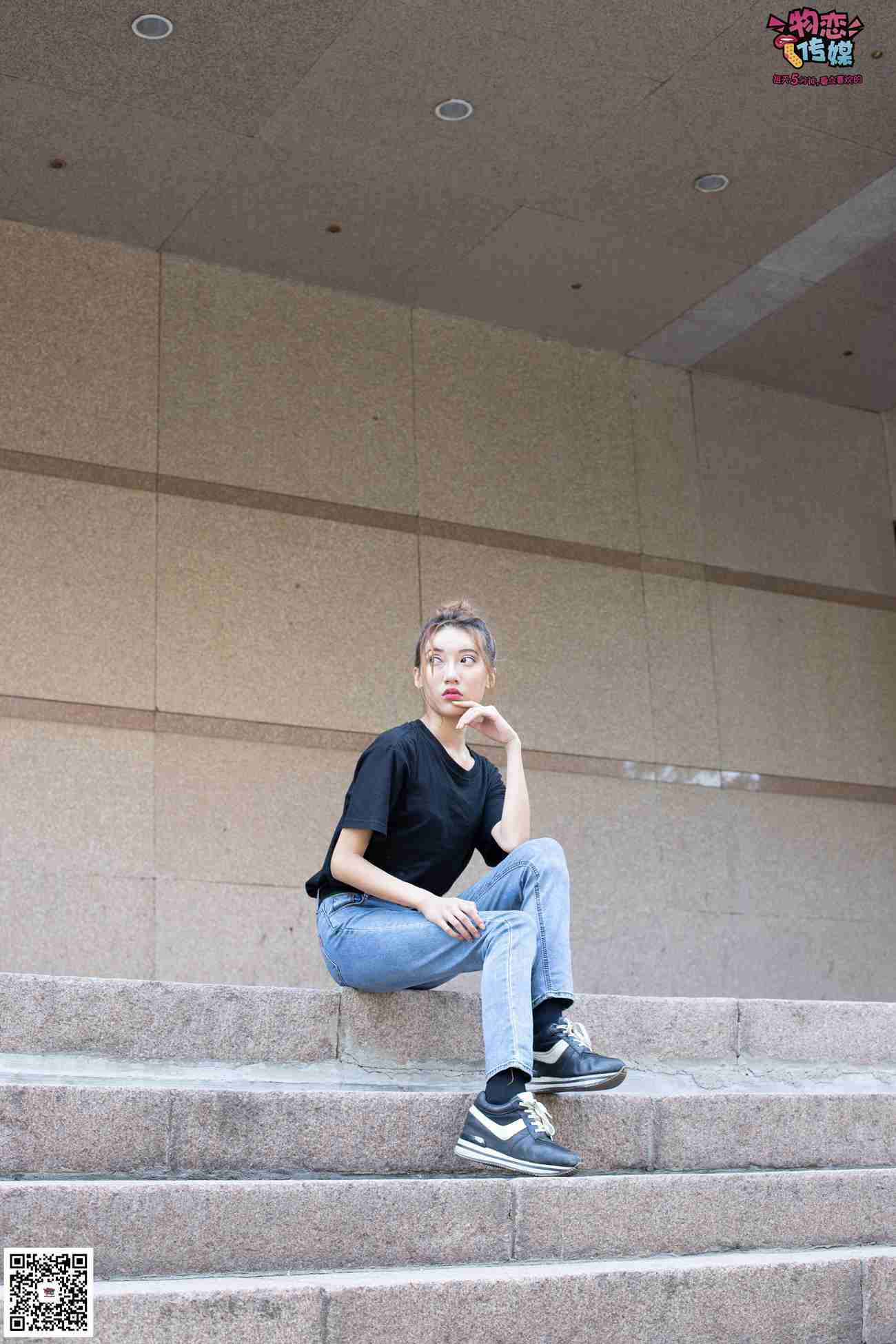 图片[71]-物恋传媒 No.047 丸子头的大眼妹,黑体恤搭配经典牛仔裤 [105P] – 速更版-美库