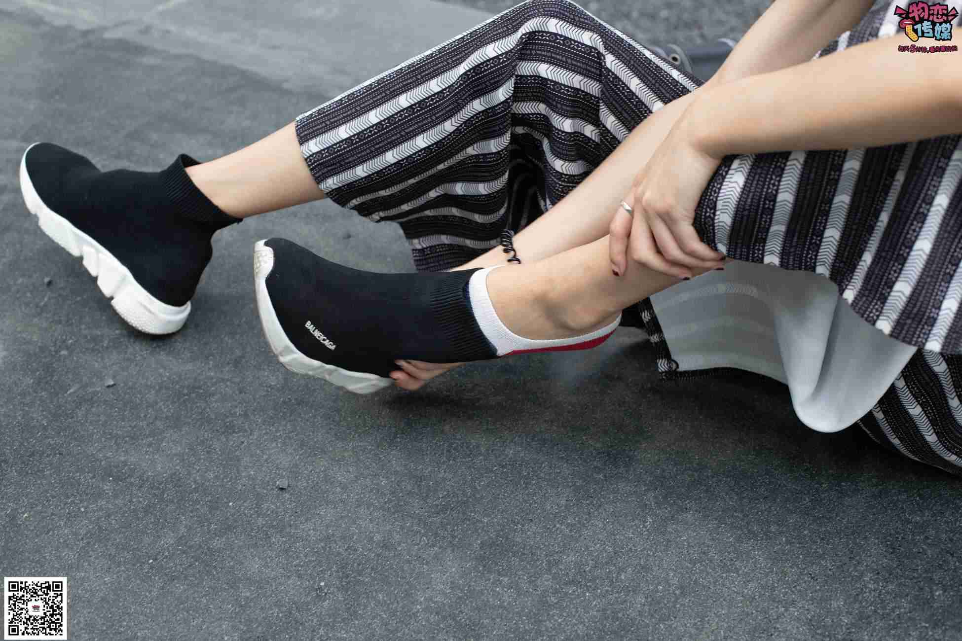 图片[70]-物恋传媒 No.048 潮不潮,先看脚,潮妹驾驭袜子鞋,街拍也要不服输~可爱小棉袜 [149P] – 速更版-美库