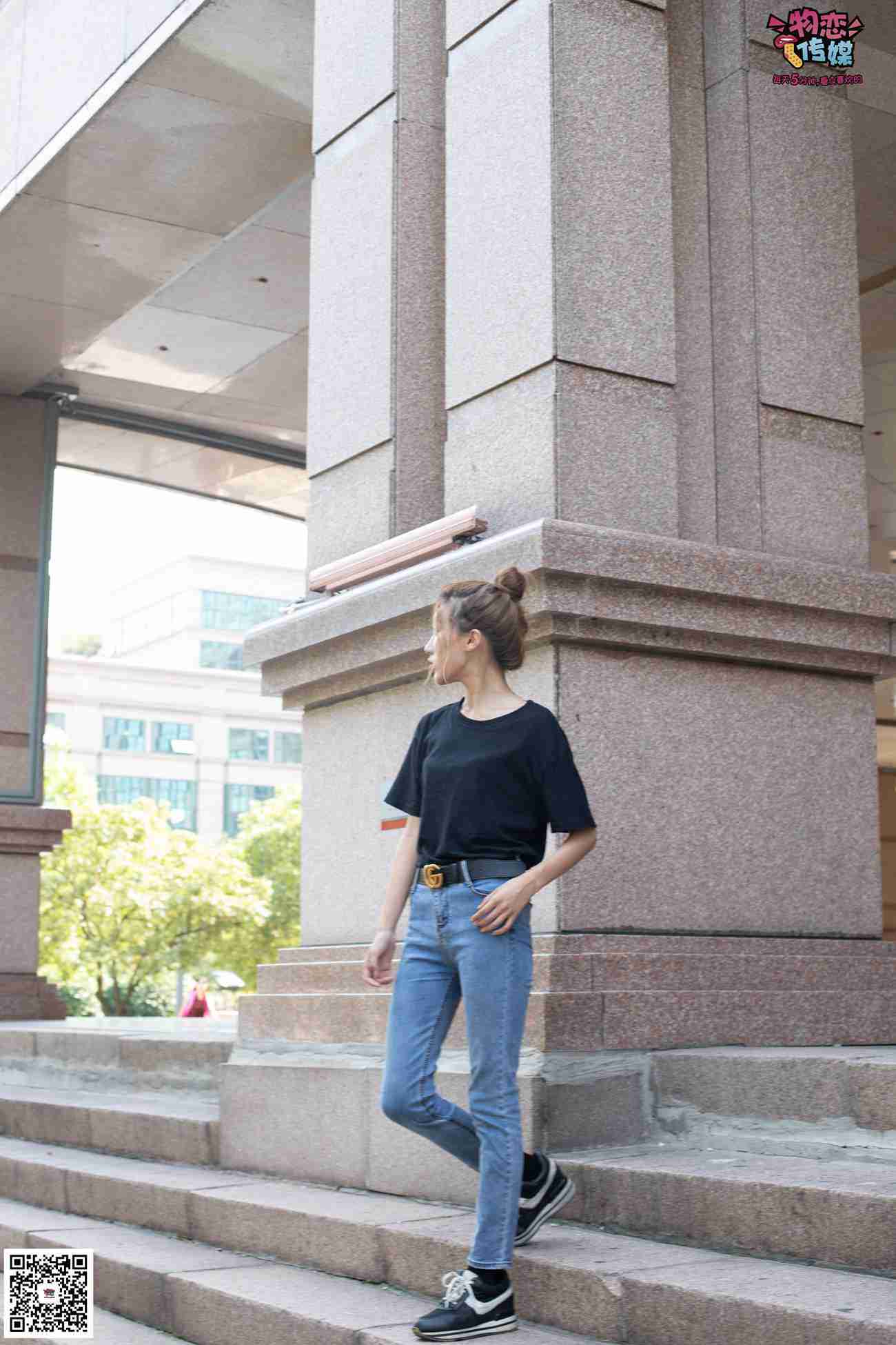 图片[88]-物恋传媒 No.047 丸子头的大眼妹,黑体恤搭配经典牛仔裤 [105P] – 速更版-美库
