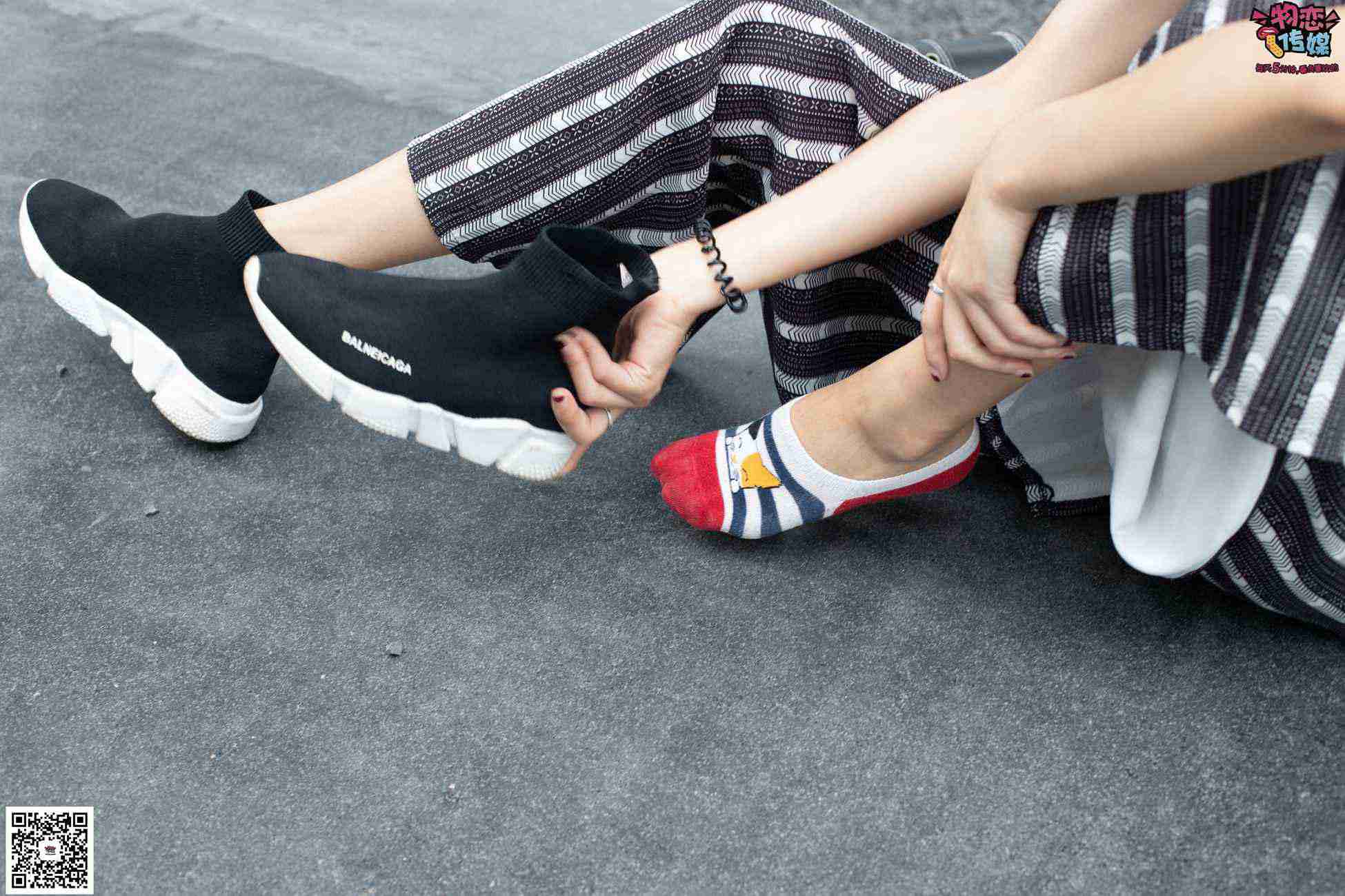 图片[71]-物恋传媒 No.048 潮不潮,先看脚,潮妹驾驭袜子鞋,街拍也要不服输~可爱小棉袜 [149P] – 速更版-美库