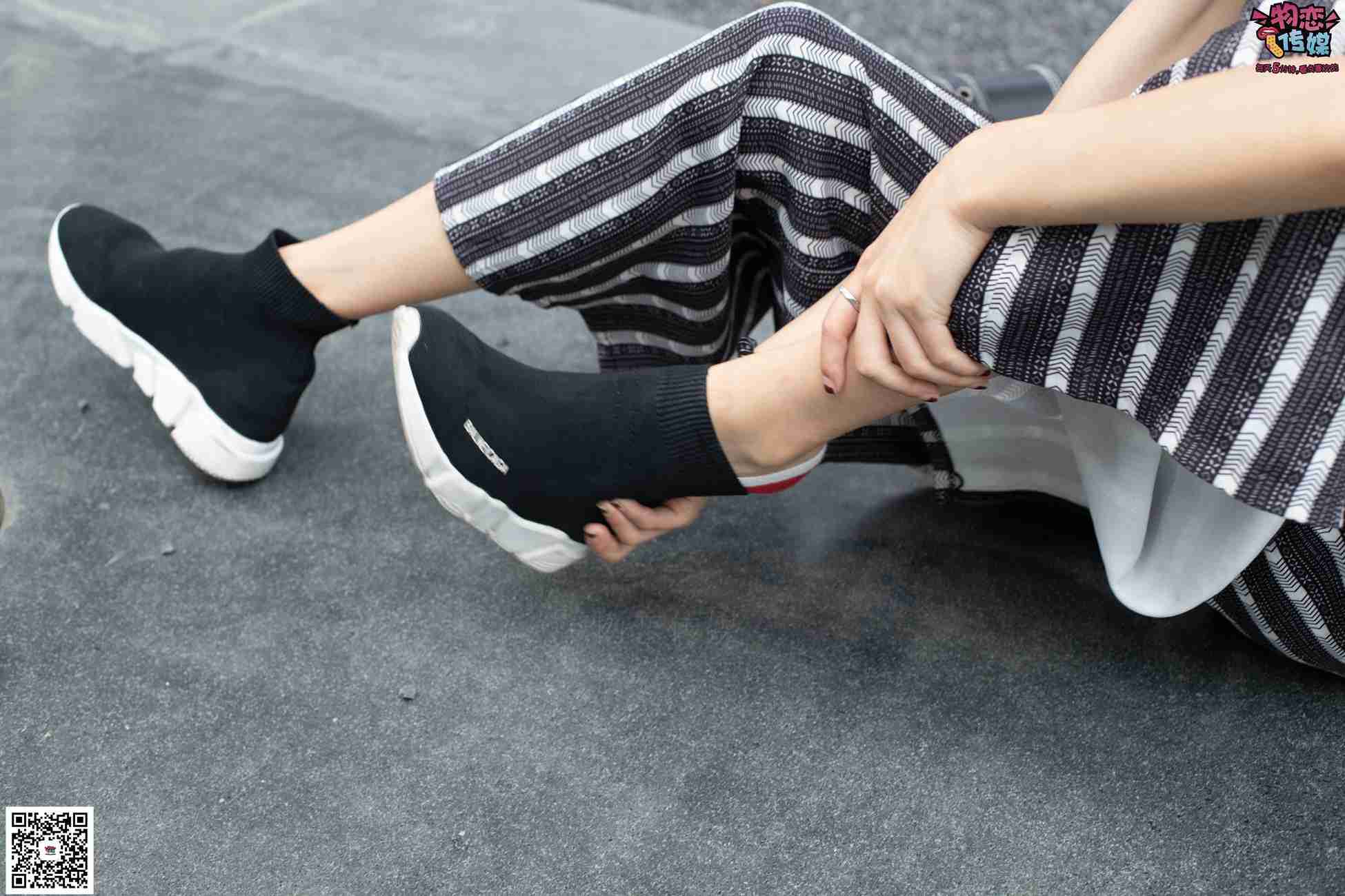 图片[75]-物恋传媒 No.048 潮不潮,先看脚,潮妹驾驭袜子鞋,街拍也要不服输~可爱小棉袜 [149P] – 速更版-美库
