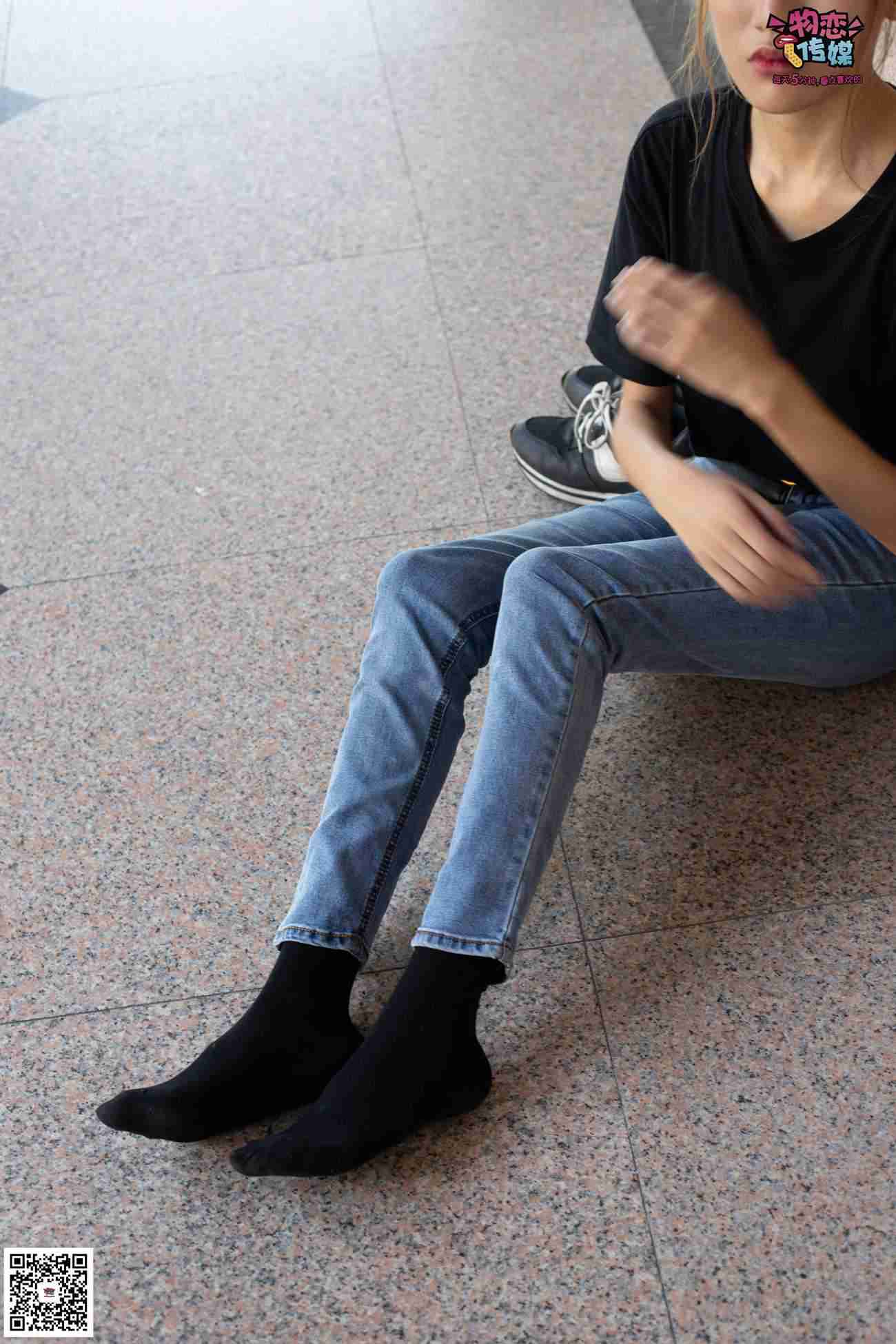 图片[101]-物恋传媒 No.047 丸子头的大眼妹,黑体恤搭配经典牛仔裤 [105P] – 速更版-美库