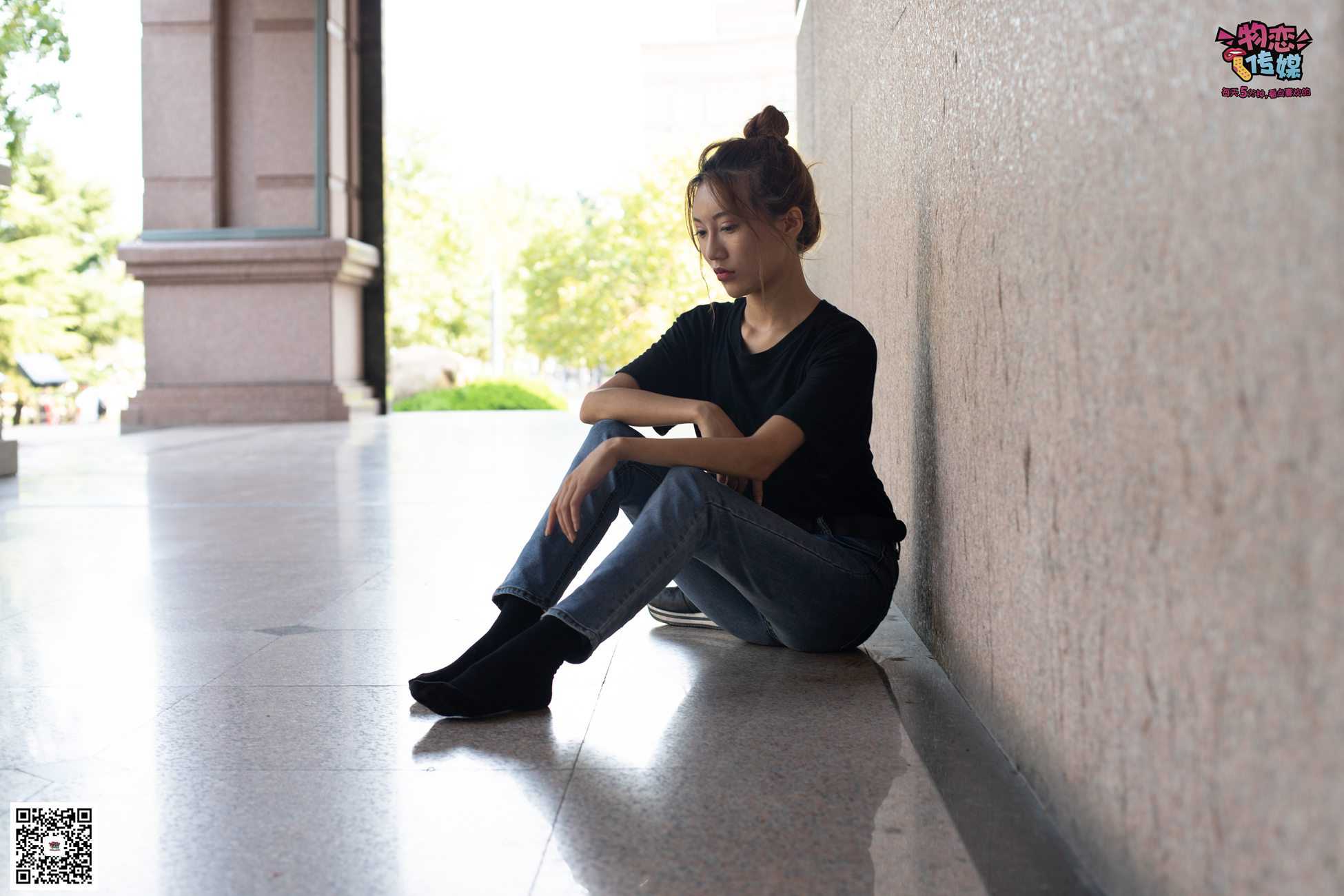 图片[104]-物恋传媒 No.047 丸子头的大眼妹,黑体恤搭配经典牛仔裤 [105P] – 速更版-美库