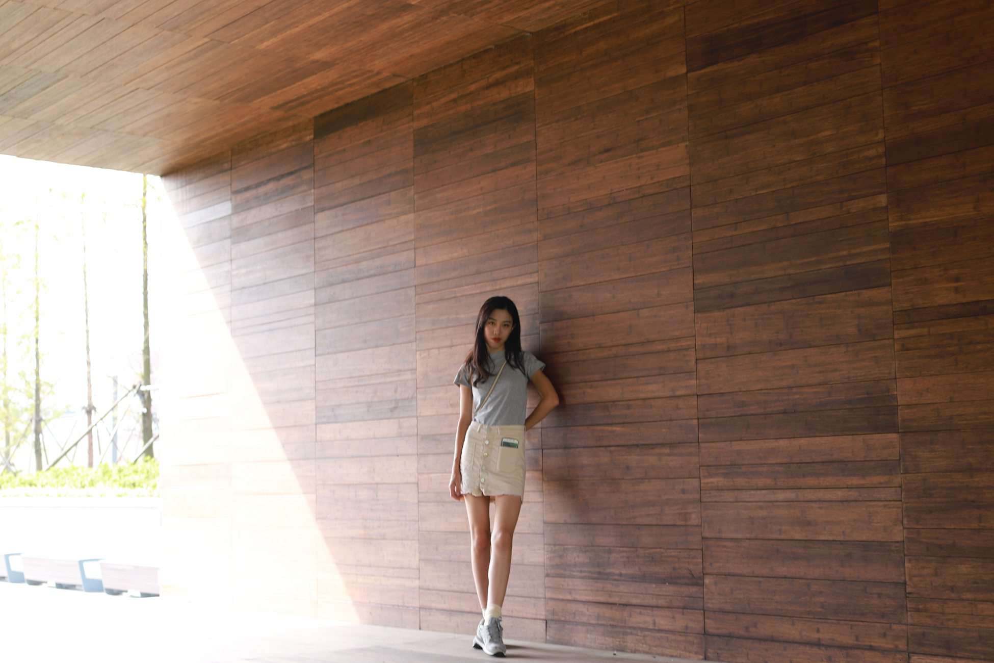 图片[64]-勿恋传媒 No.050 待我长发及腰,只为你的微笑,灰色NB配浅黄棉袜 [145P] – 速更版-美库