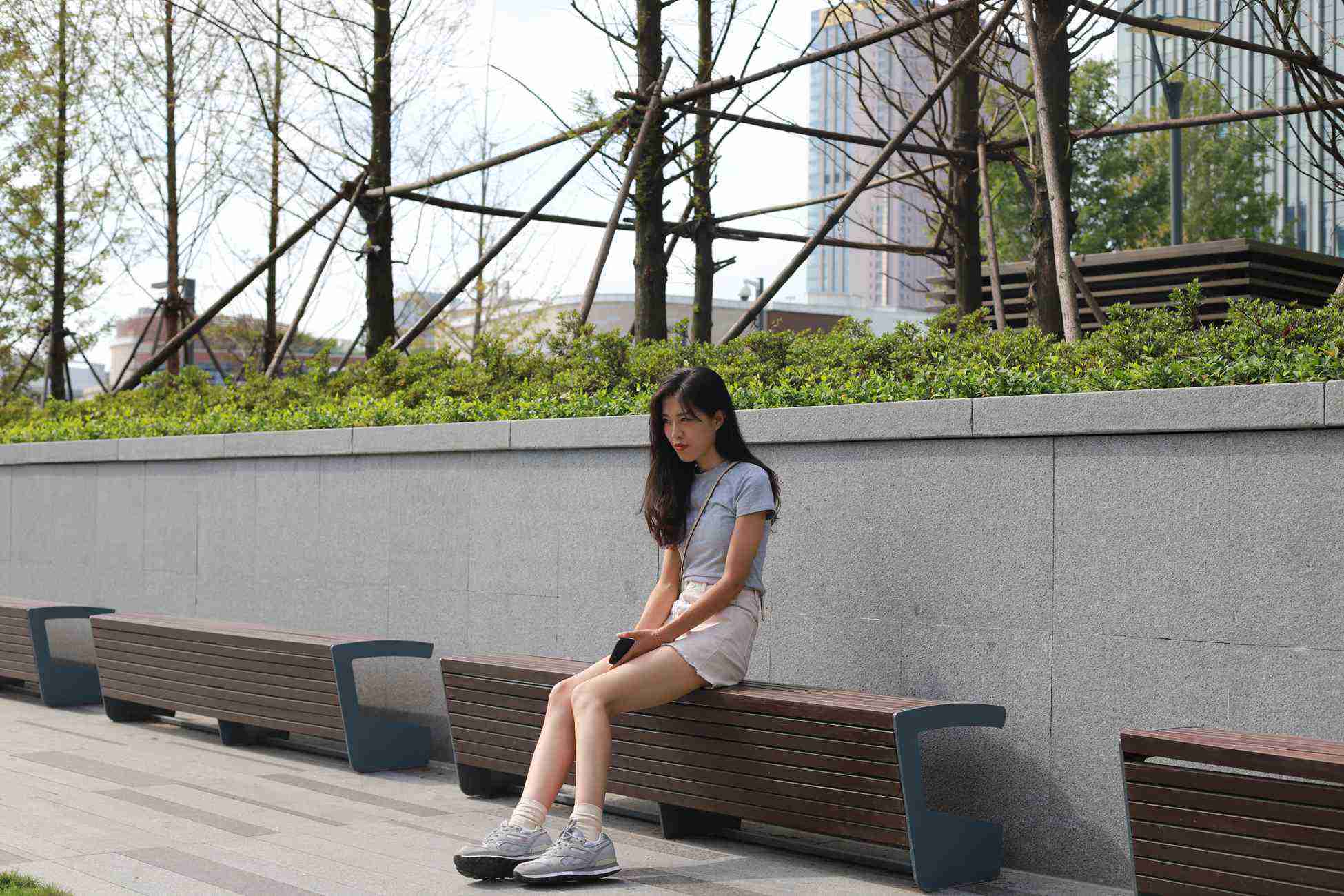 图片[69]-勿恋传媒 No.050 待我长发及腰,只为你的微笑,灰色NB配浅黄棉袜 [145P] – 速更版-美库