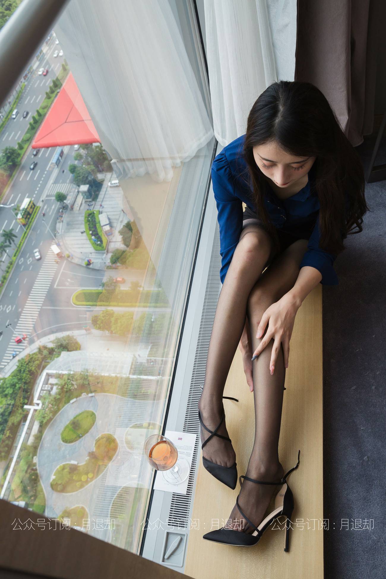 图片[64]-[IESS异思趣向] 耽丝 210404 夏夏在落地窗喝酒 [89P] – 速更版-美库