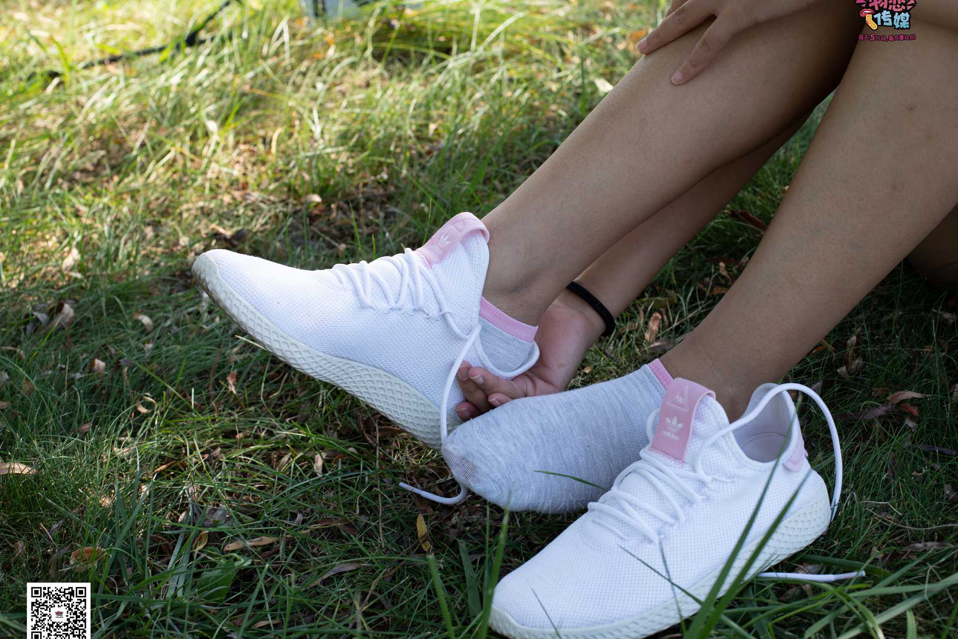 图片[61]-物恋传媒 No.054 学妹和你囧架架 [146P] – 速更版-美库