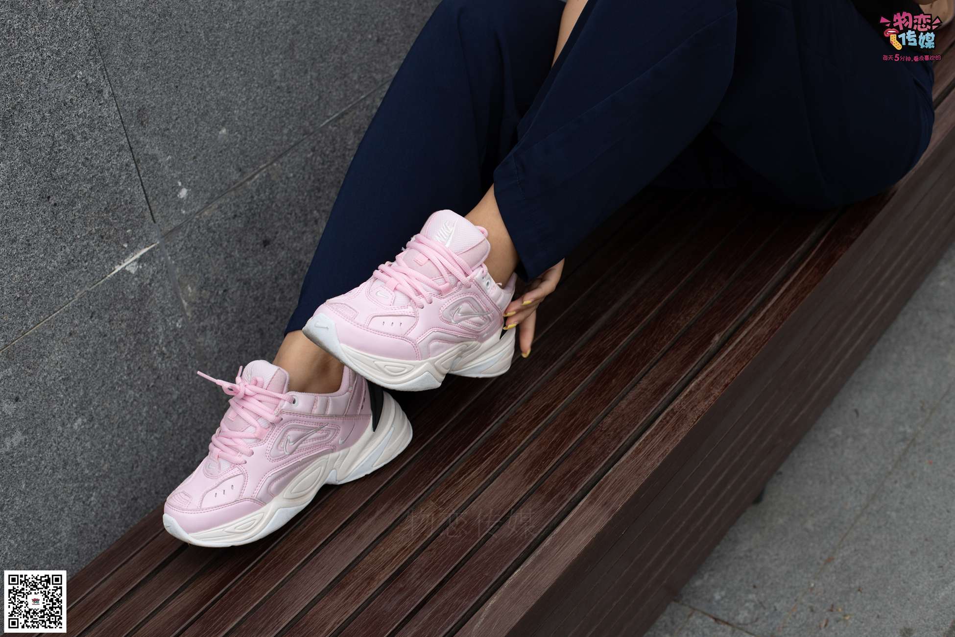 图片[65]-物恋传媒 No.053 些许肉感，很多性感~粉色小跑鞋配黑色船袜 [124P] – 速更版-美库