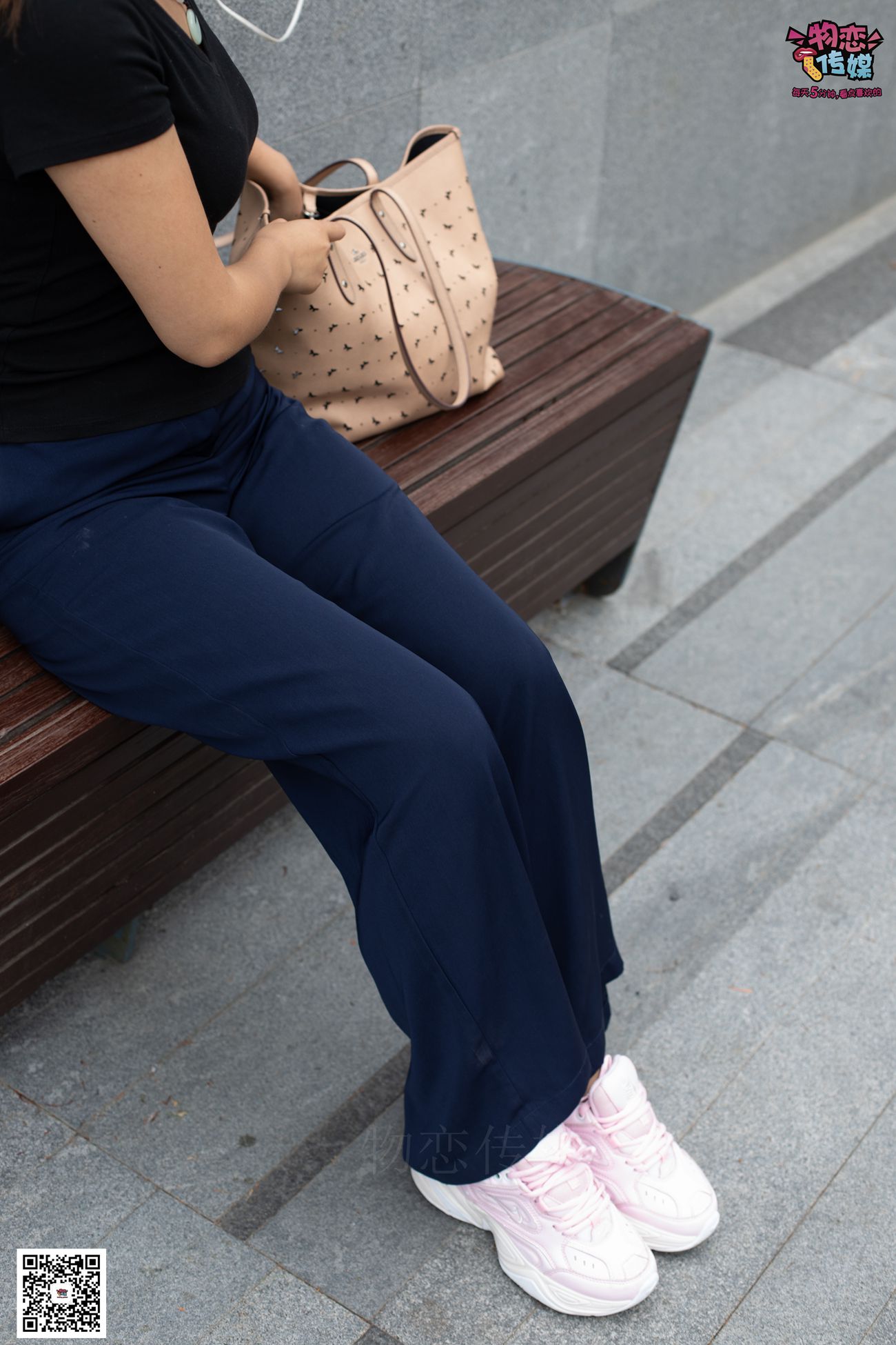 图片[85]-物恋传媒 No.053 些许肉感，很多性感~粉色小跑鞋配黑色船袜 [124P] – 速更版-美库