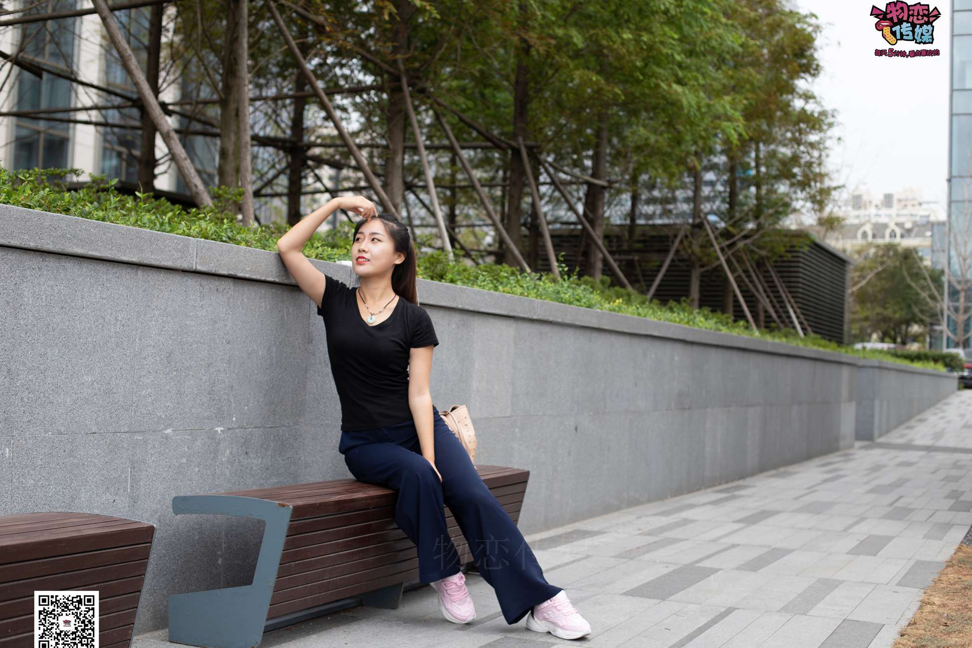 图片[95]-物恋传媒 No.053 些许肉感，很多性感~粉色小跑鞋配黑色船袜 [124P] – 速更版-美库