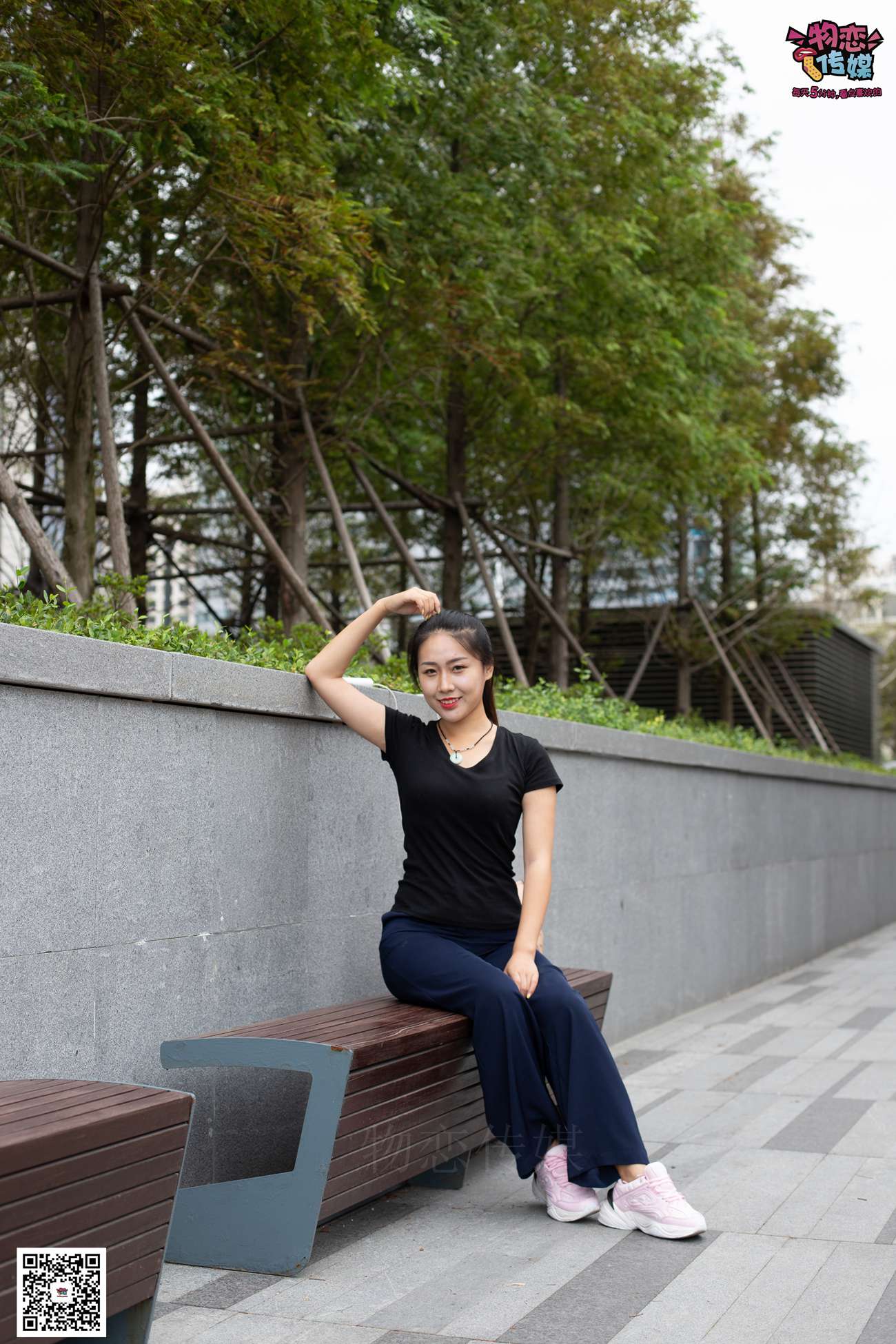 图片[101]-物恋传媒 No.053 些许肉感，很多性感~粉色小跑鞋配黑色船袜 [124P] – 速更版-美库