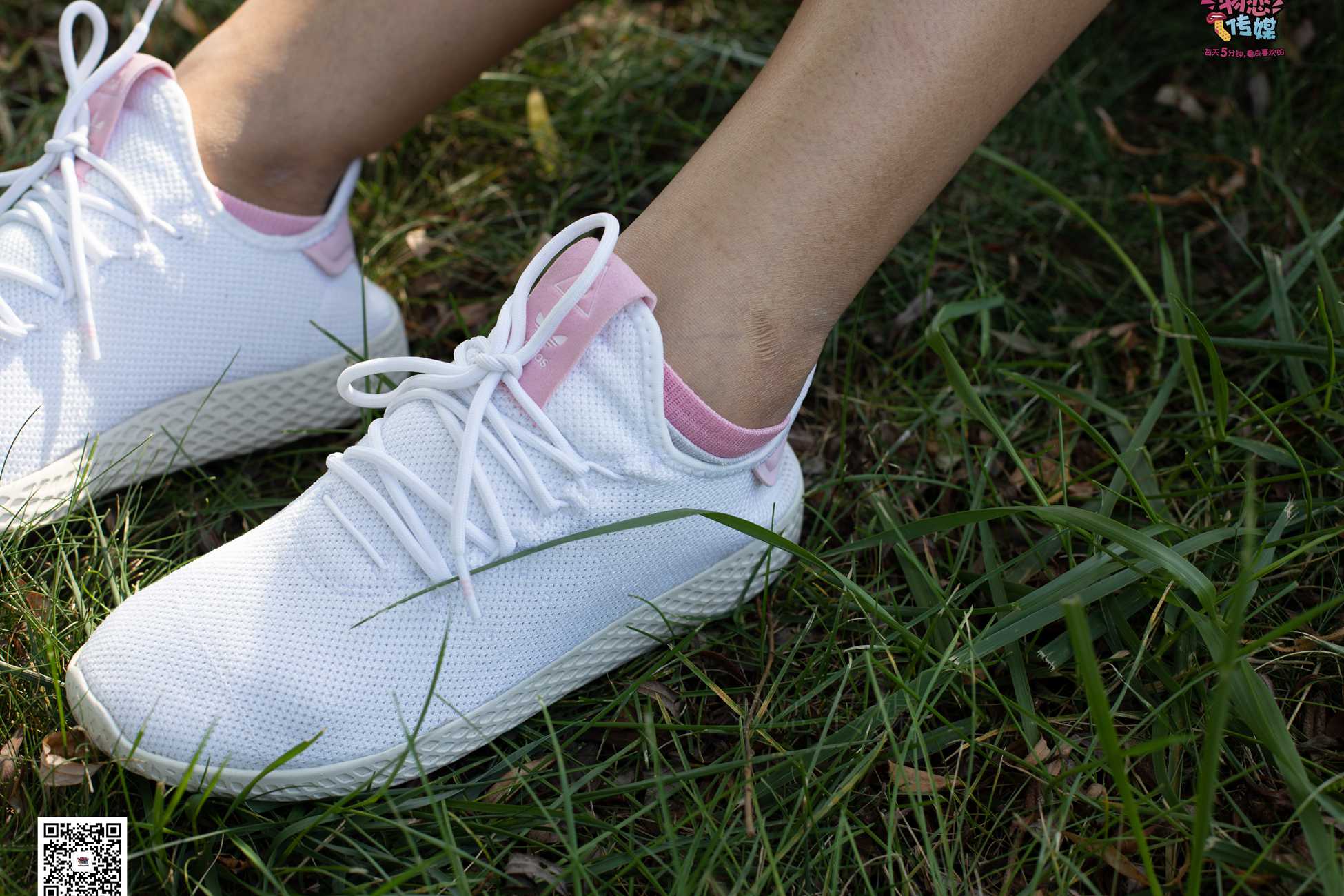 图片[100]-物恋传媒 No.054 学妹和你囧架架 [146P] – 速更版-美库