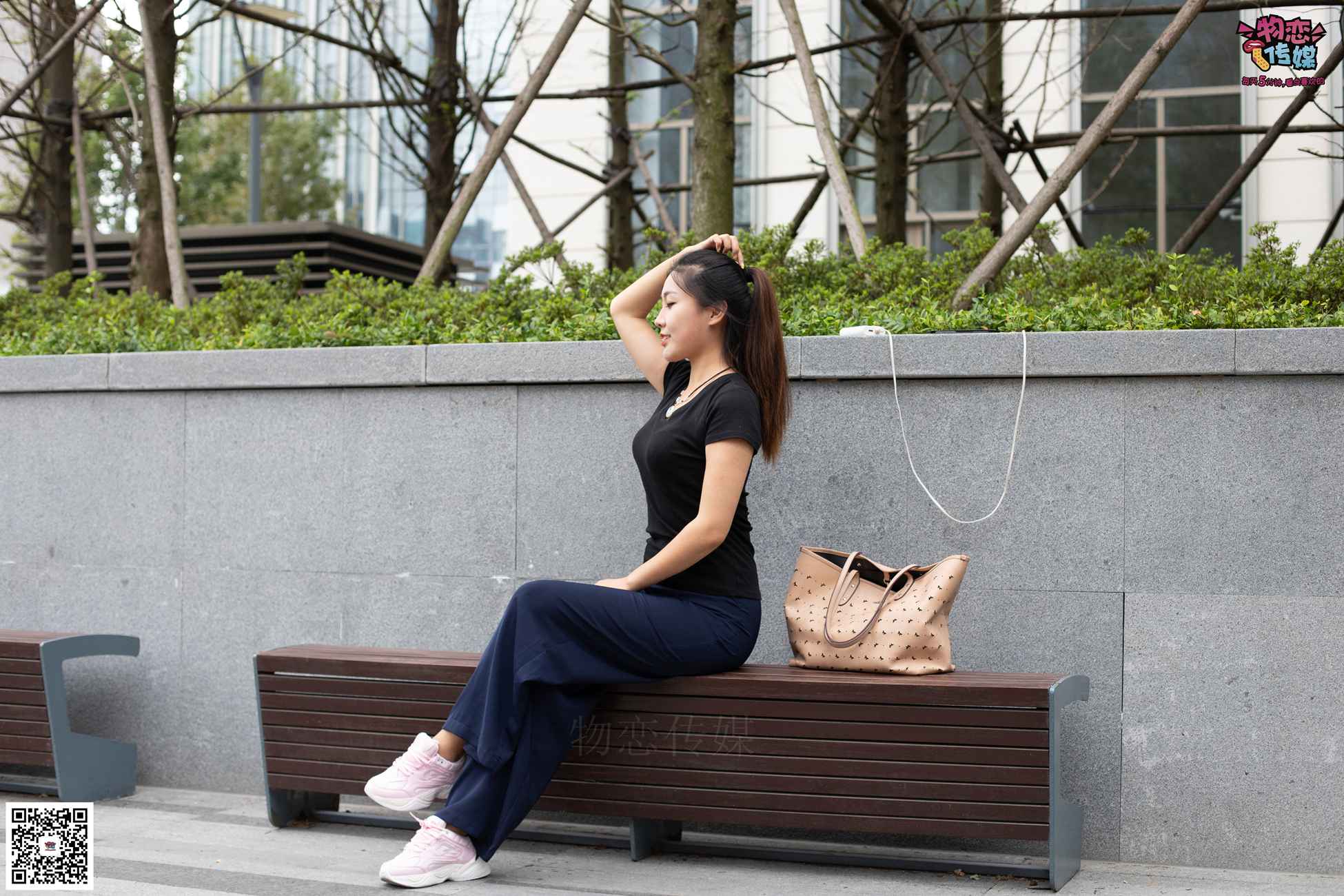 图片[108]-物恋传媒 No.053 些许肉感，很多性感~粉色小跑鞋配黑色船袜 [124P] – 速更版-美库