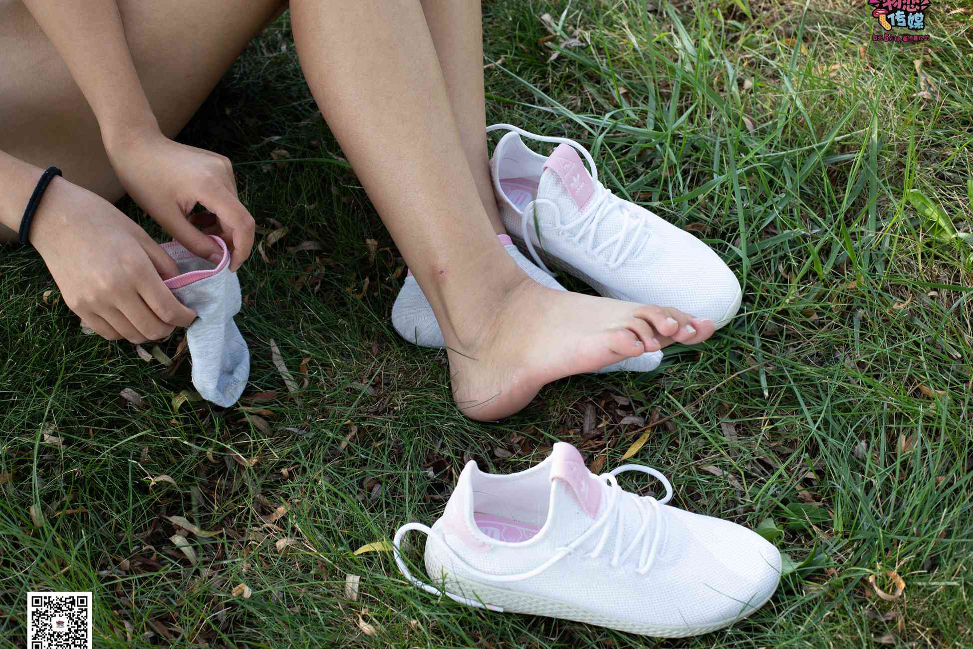 图片[138]-物恋传媒 No.054 学妹和你囧架架 [146P] – 速更版-美库