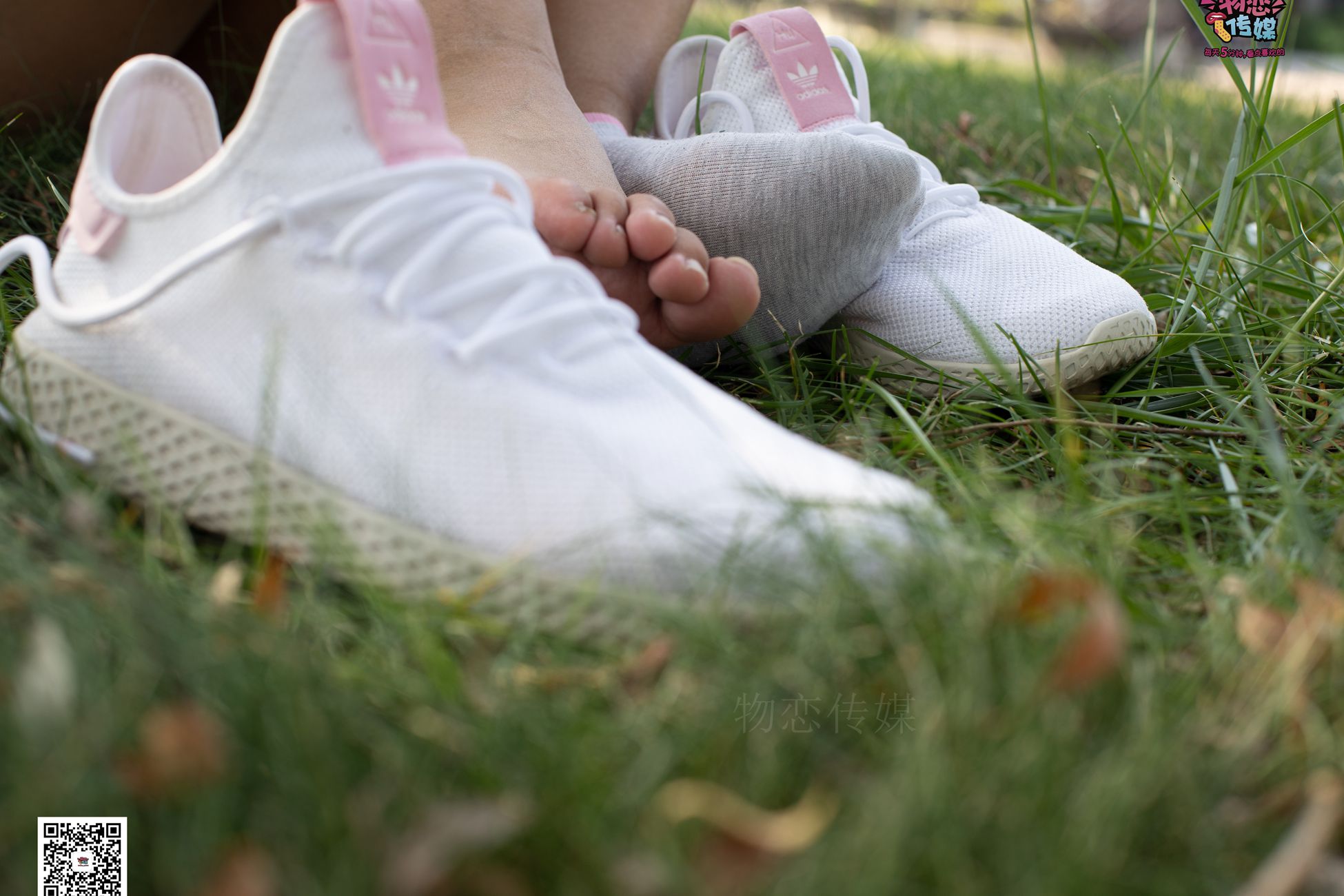 图片[145]-物恋传媒 No.054 学妹和你囧架架 [146P] – 速更版-美库