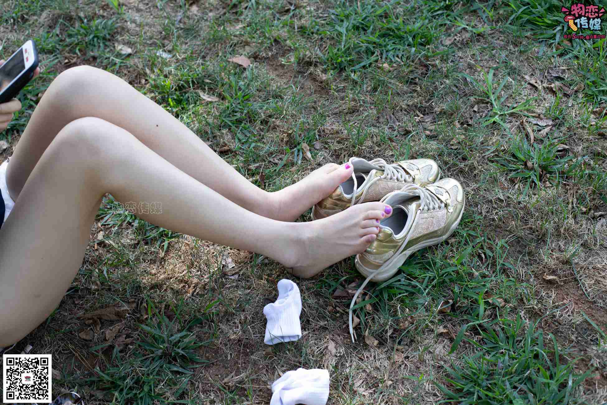 图片[22]-物恋传媒 No.057 摇滚重金属,狂野的温柔,纯情的安踏白棉袜 [190P] – 速更版-美库