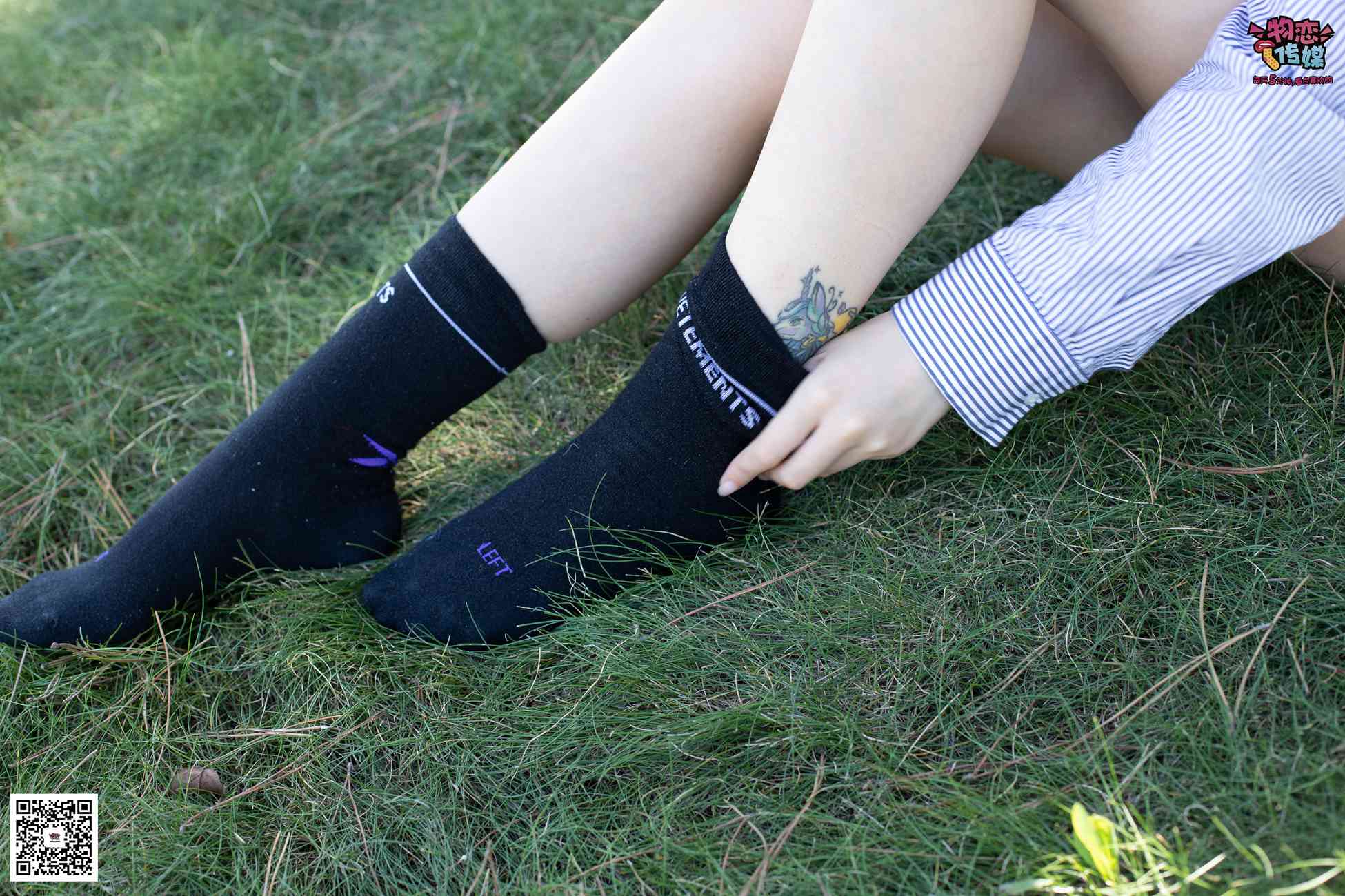 图片[31]-物恋传媒 No.056 眼神犀利,表情高冷小姐姐的深蓝色棉袜 [160P] – 速更版-美库